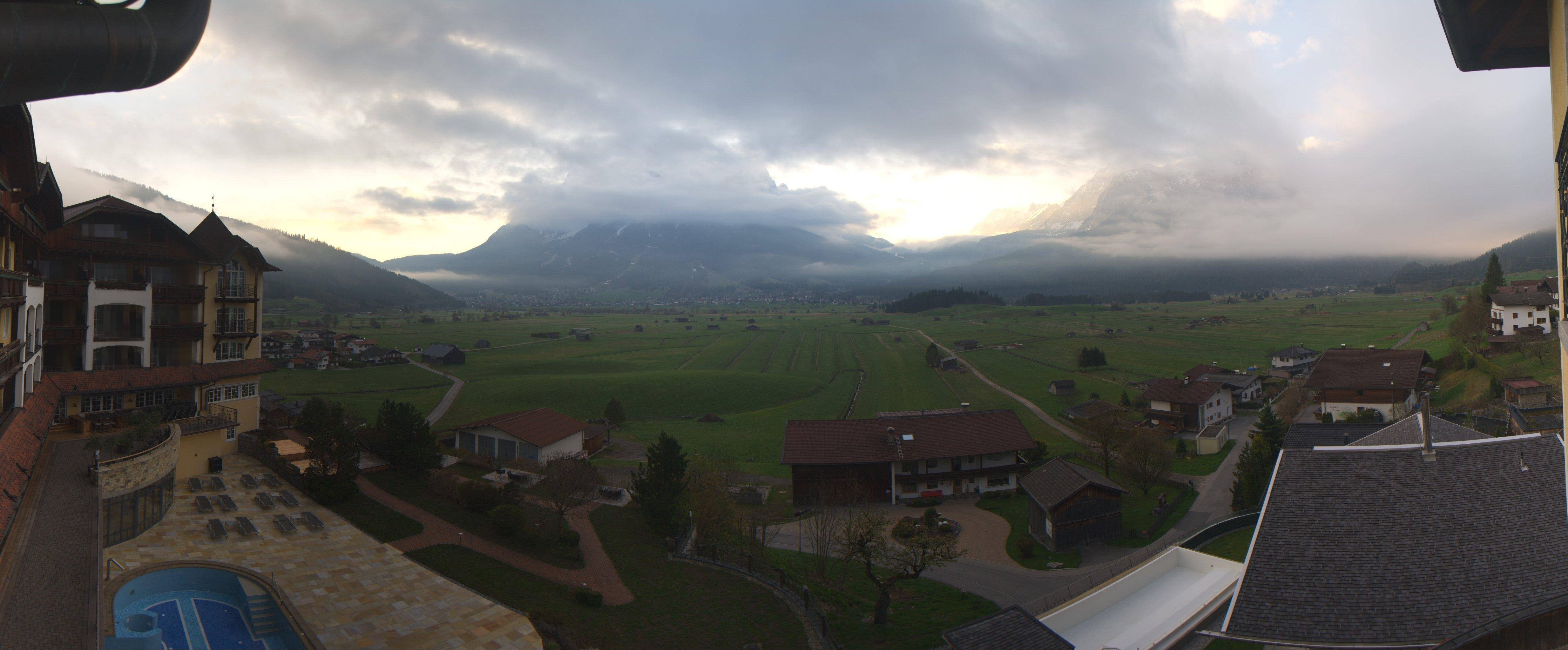 Archiv Foto Webcam Panoramablick Zugspitze