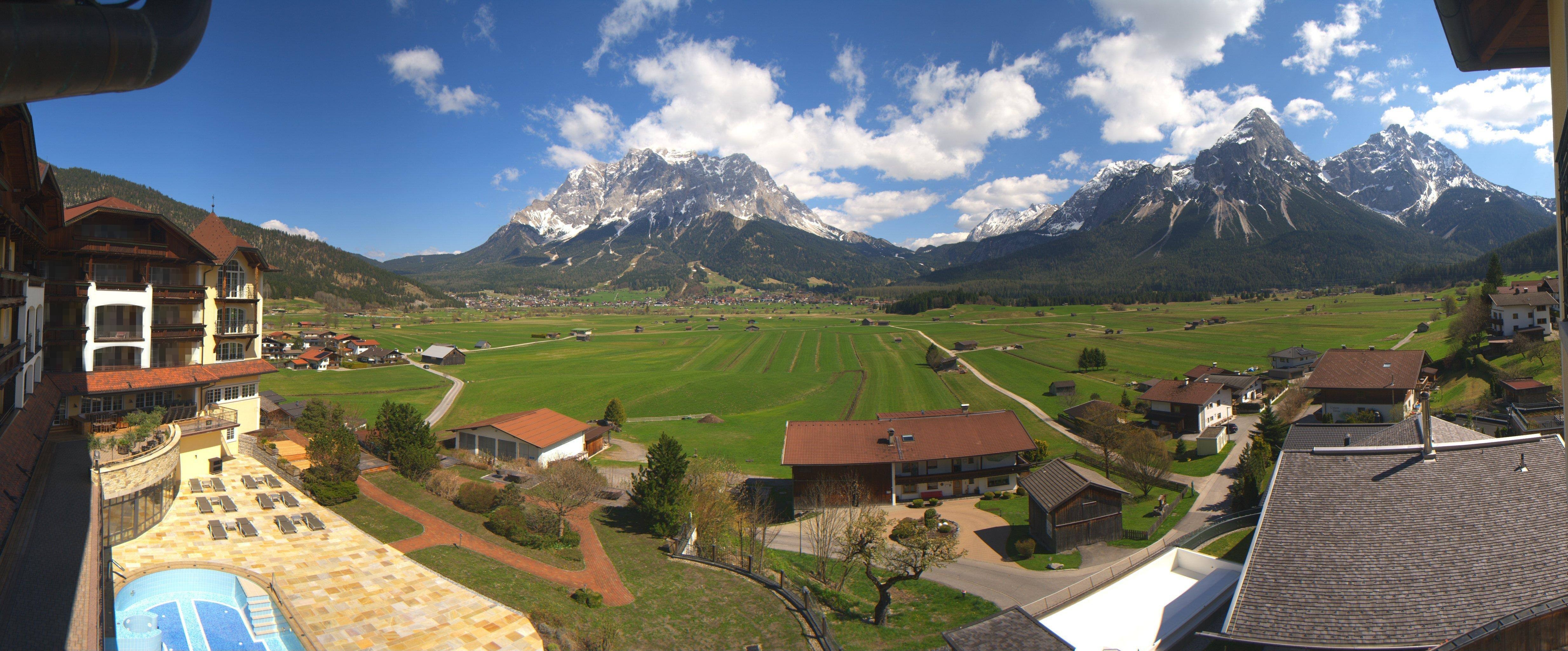 Archiv Foto Webcam Panoramablick Zugspitze