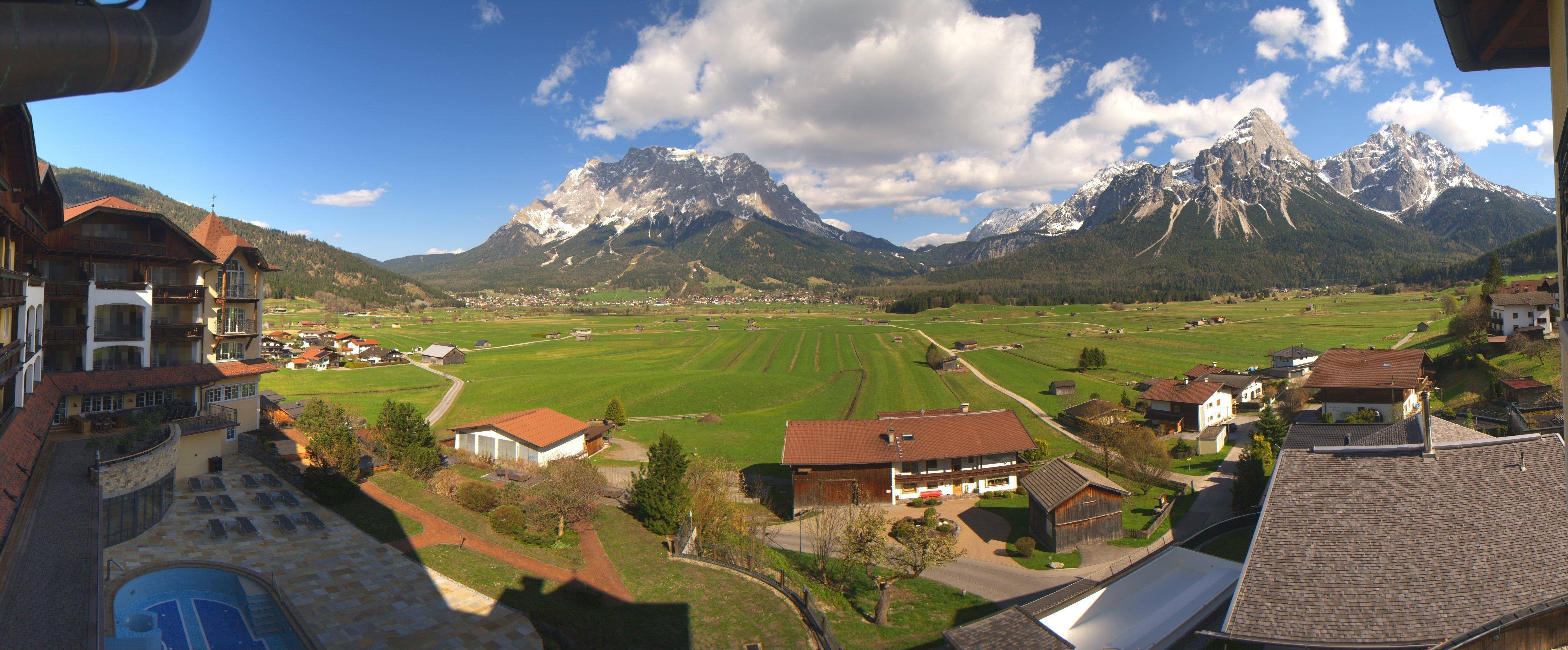 Archiv Foto Webcam Panoramablick Zugspitze
