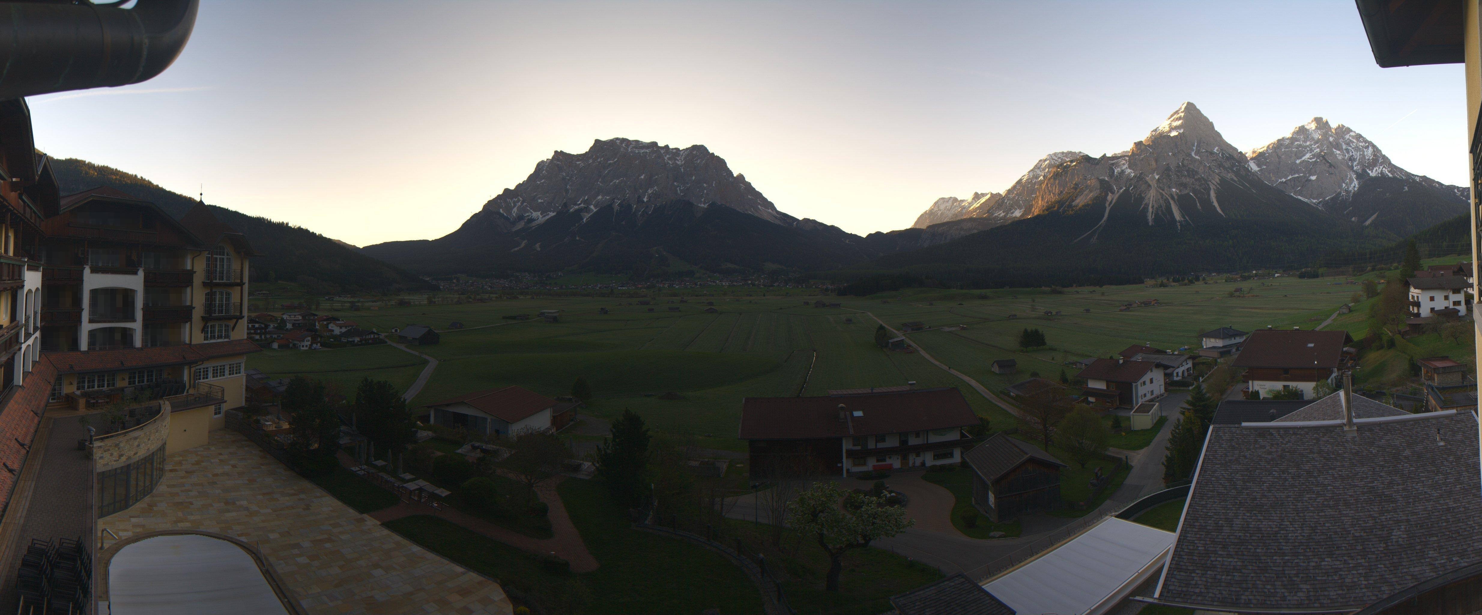 Archiv Foto Webcam Panoramablick Zugspitze