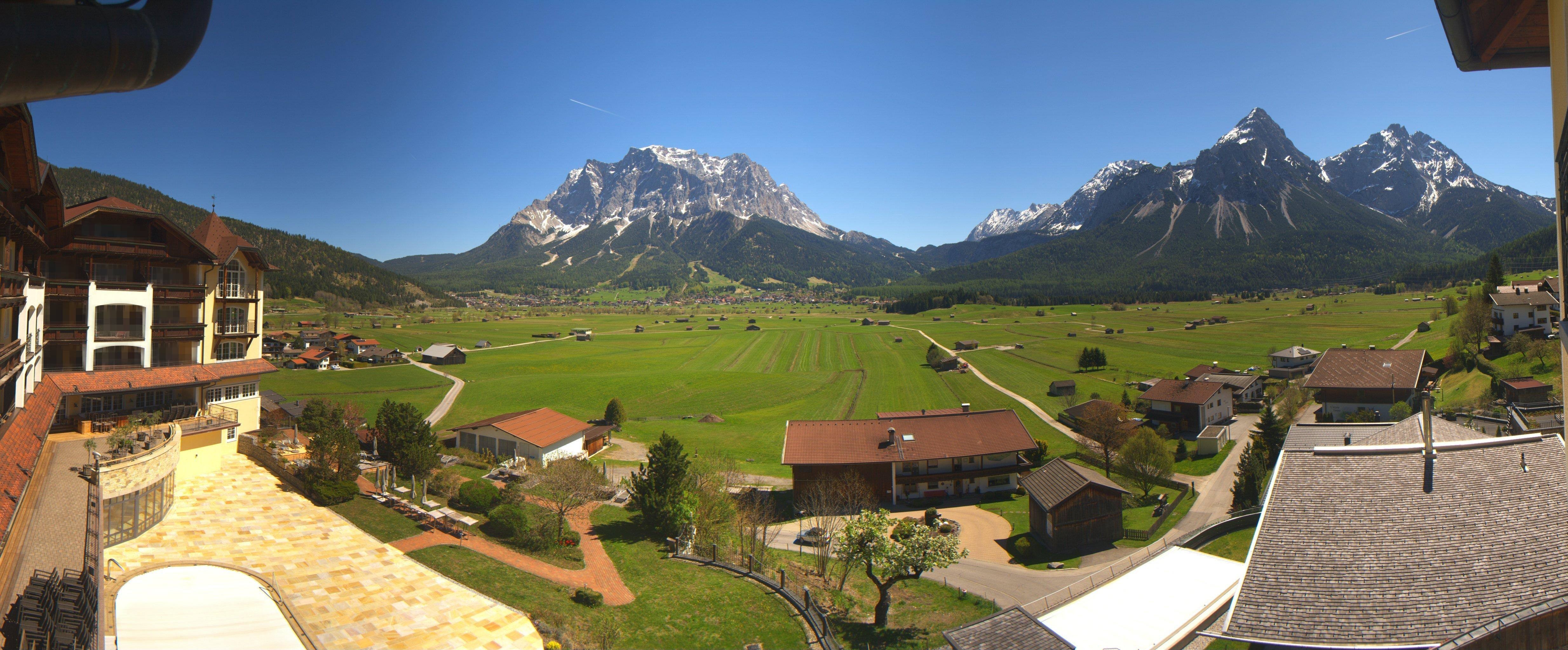 Archiv Foto Webcam Panoramablick Zugspitze