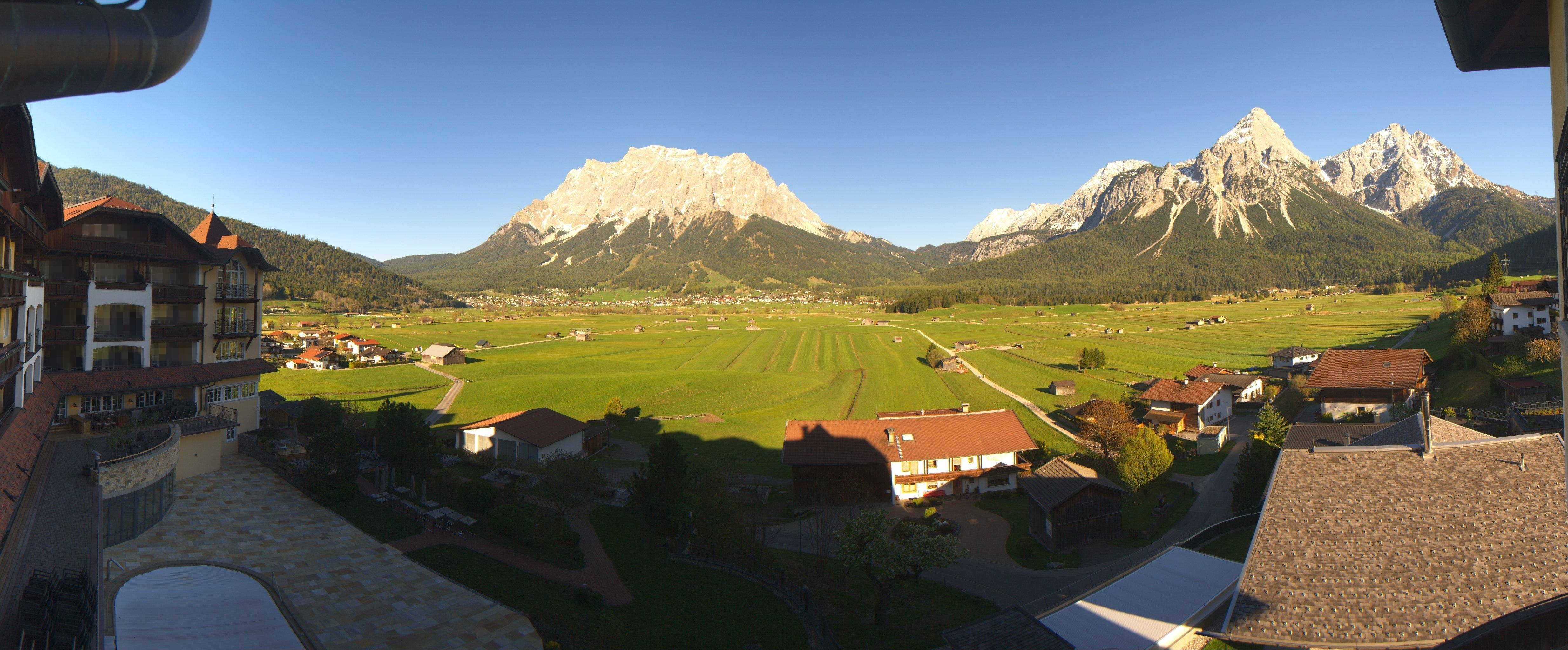 Archiv Foto Webcam Panoramablick Zugspitze