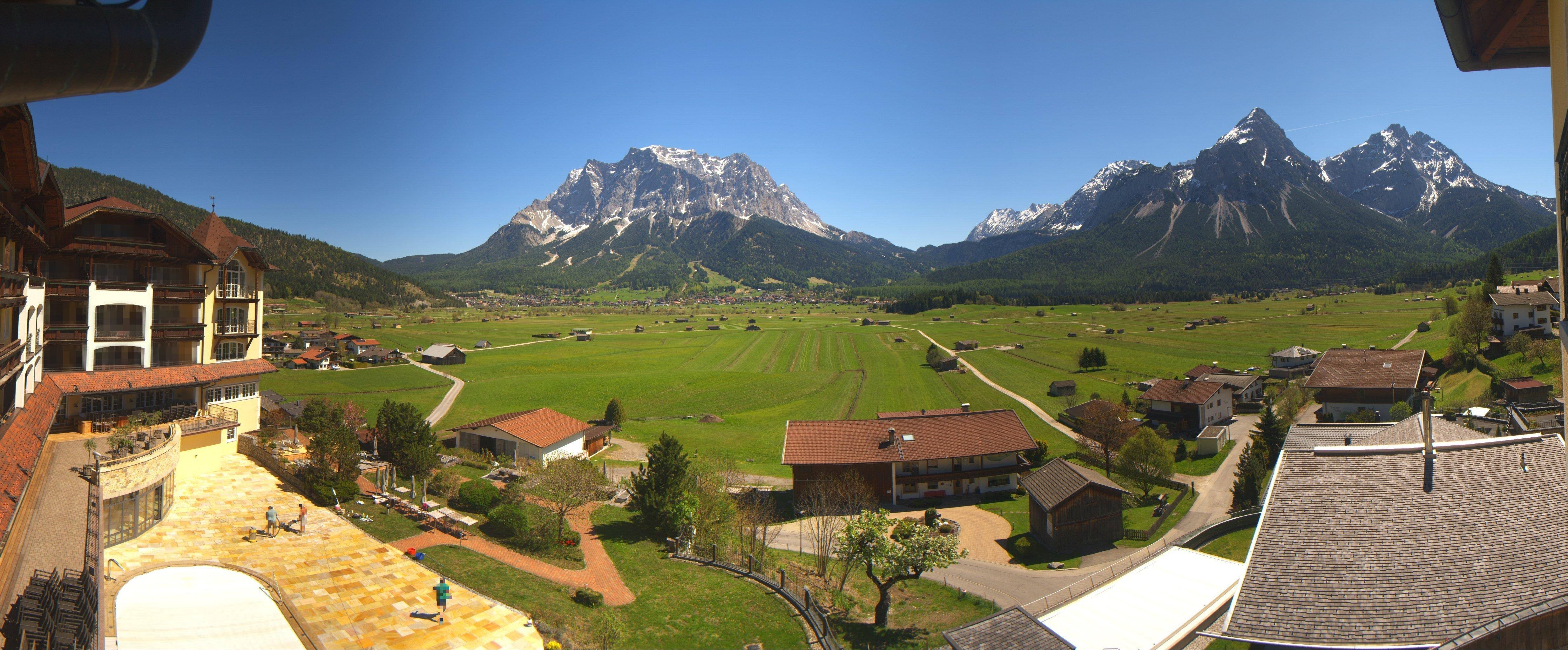 Archiv Foto Webcam Panoramablick Zugspitze