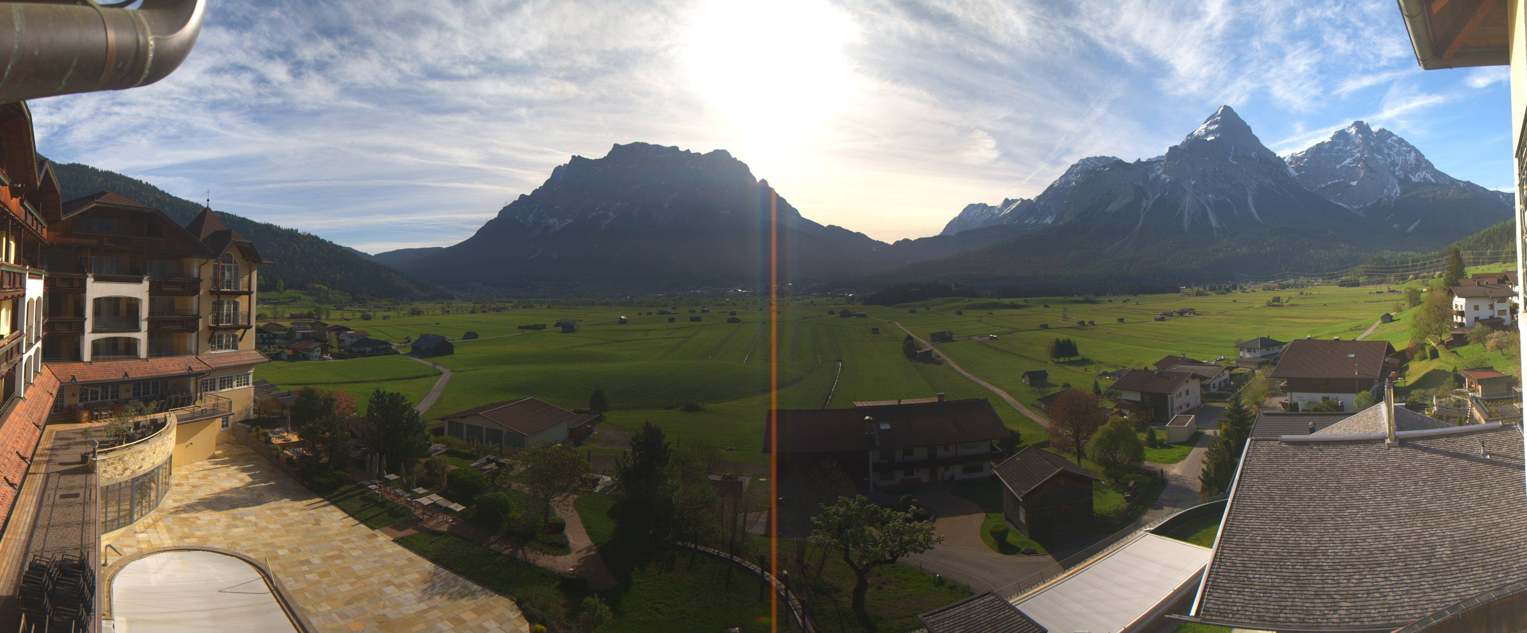 Archiv Foto Webcam Panoramablick Zugspitze