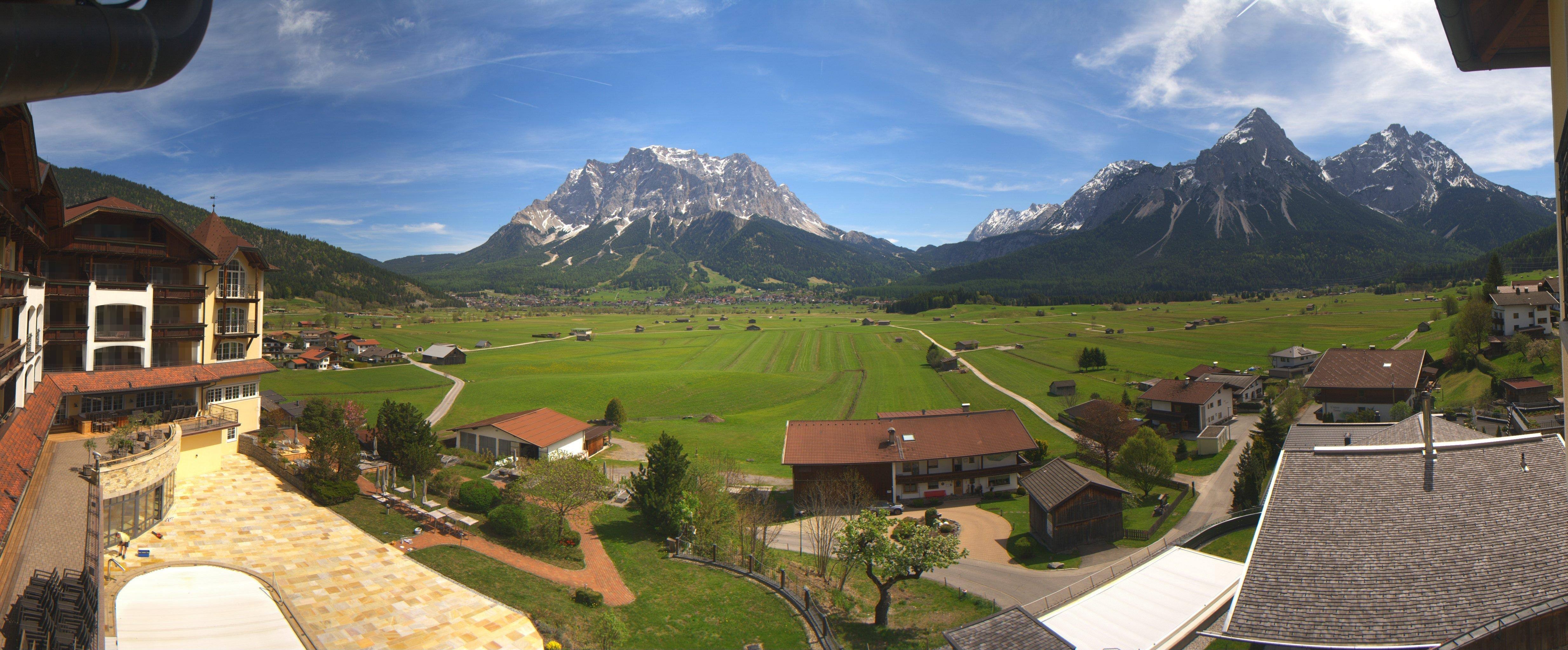 Archiv Foto Webcam Panoramablick Zugspitze