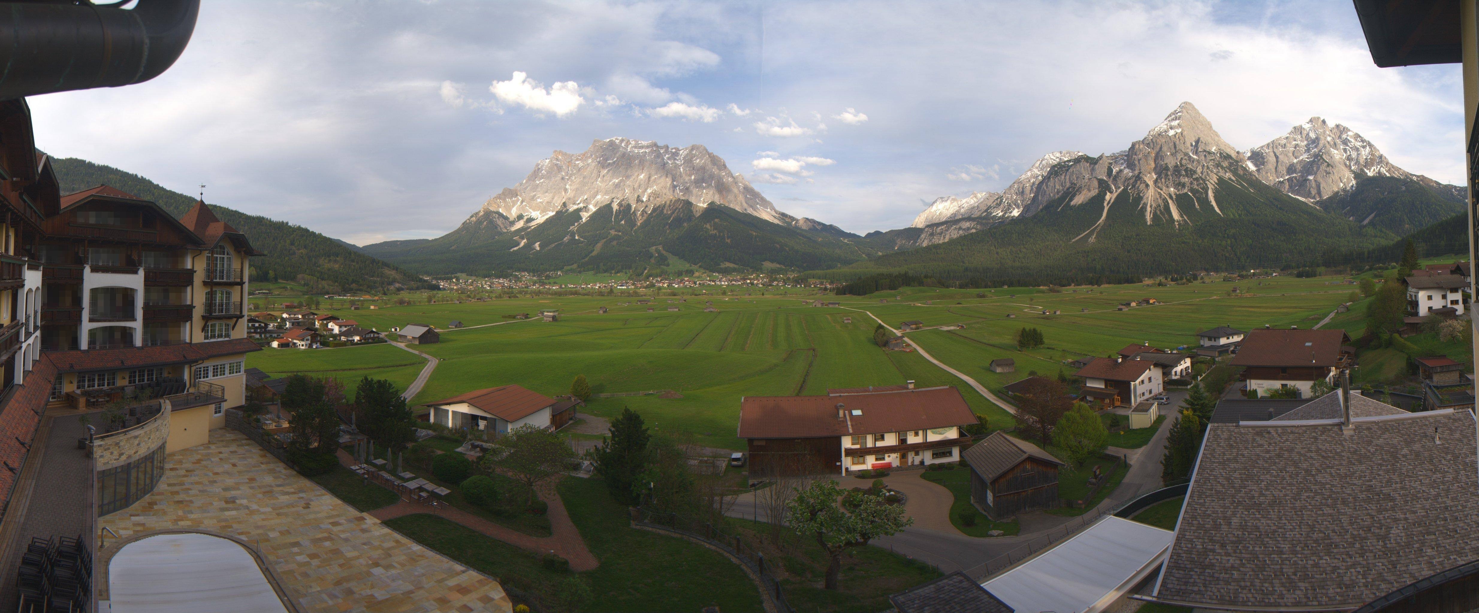 Archiv Foto Webcam Panoramablick Zugspitze