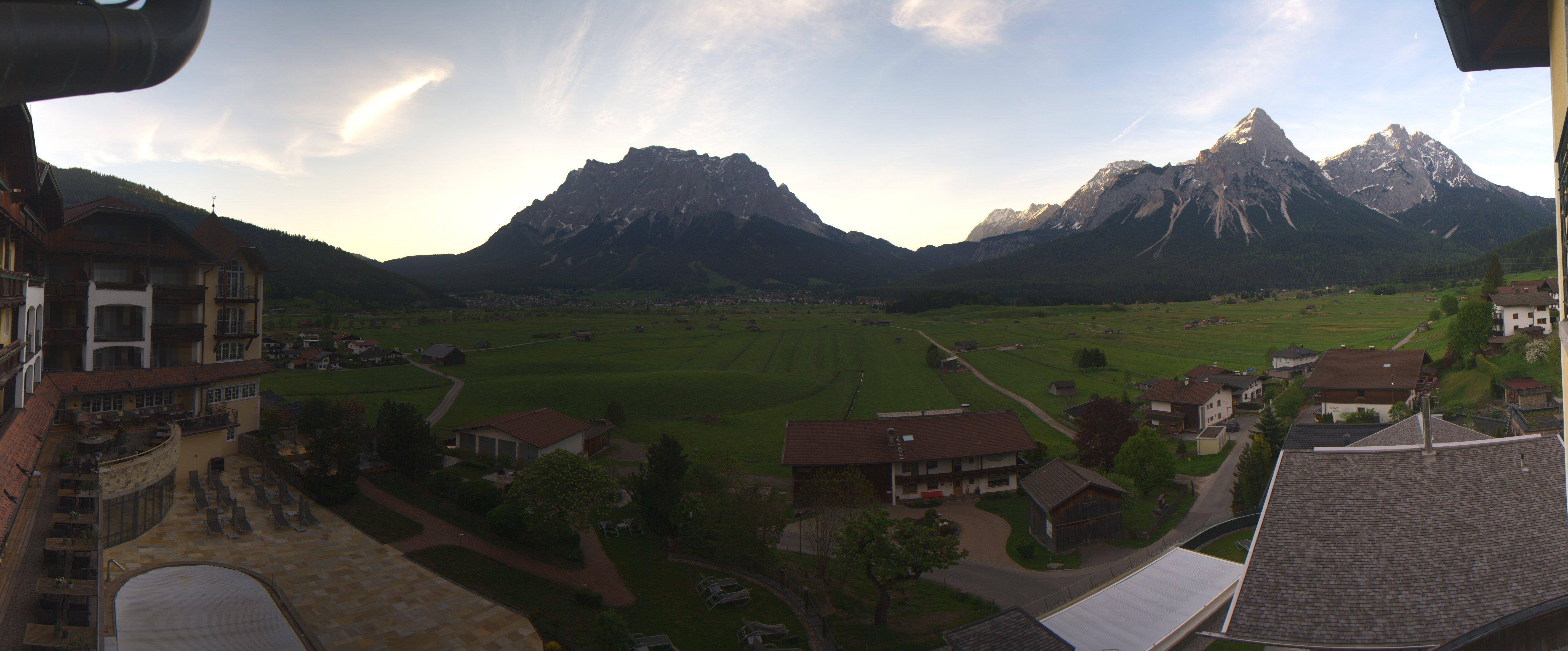 Archived image Webcam Panoramic view Hotel Post Lermoos