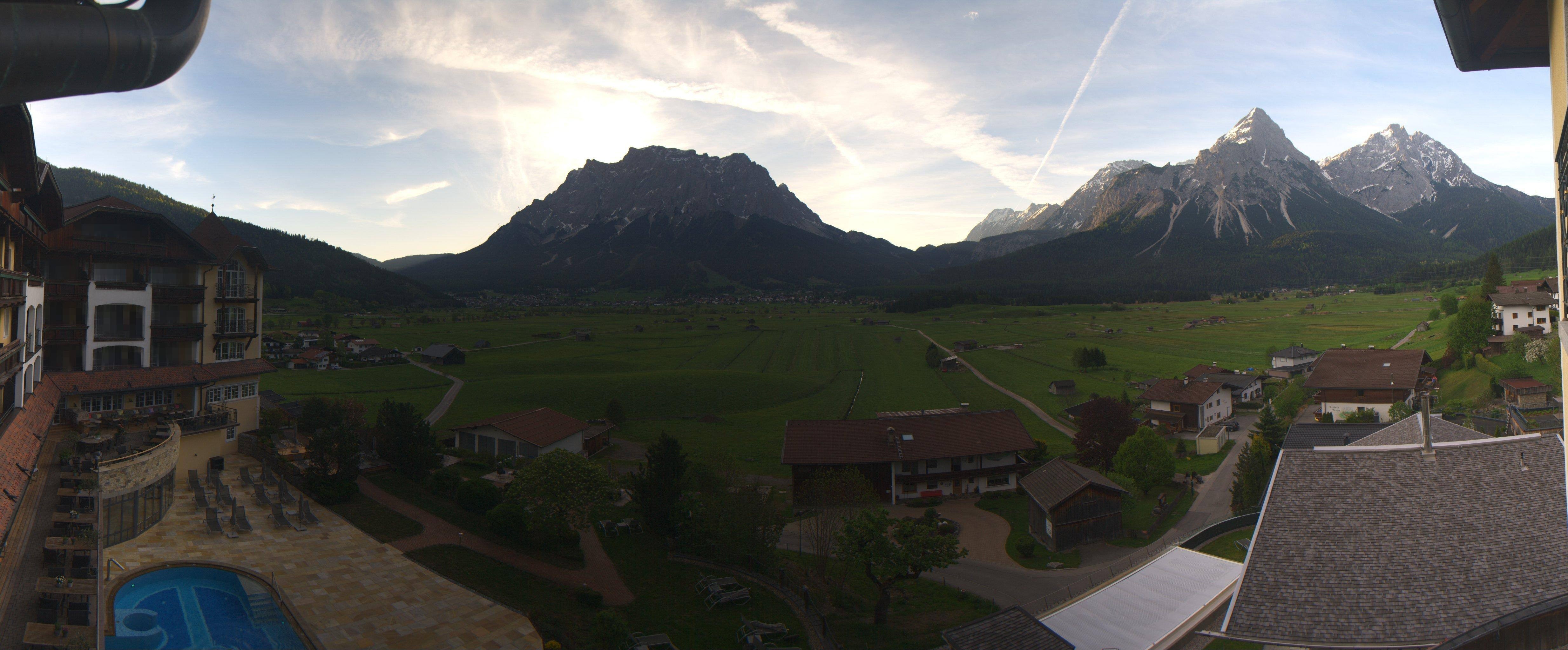 Archived image Webcam Panoramic view Hotel Post Lermoos