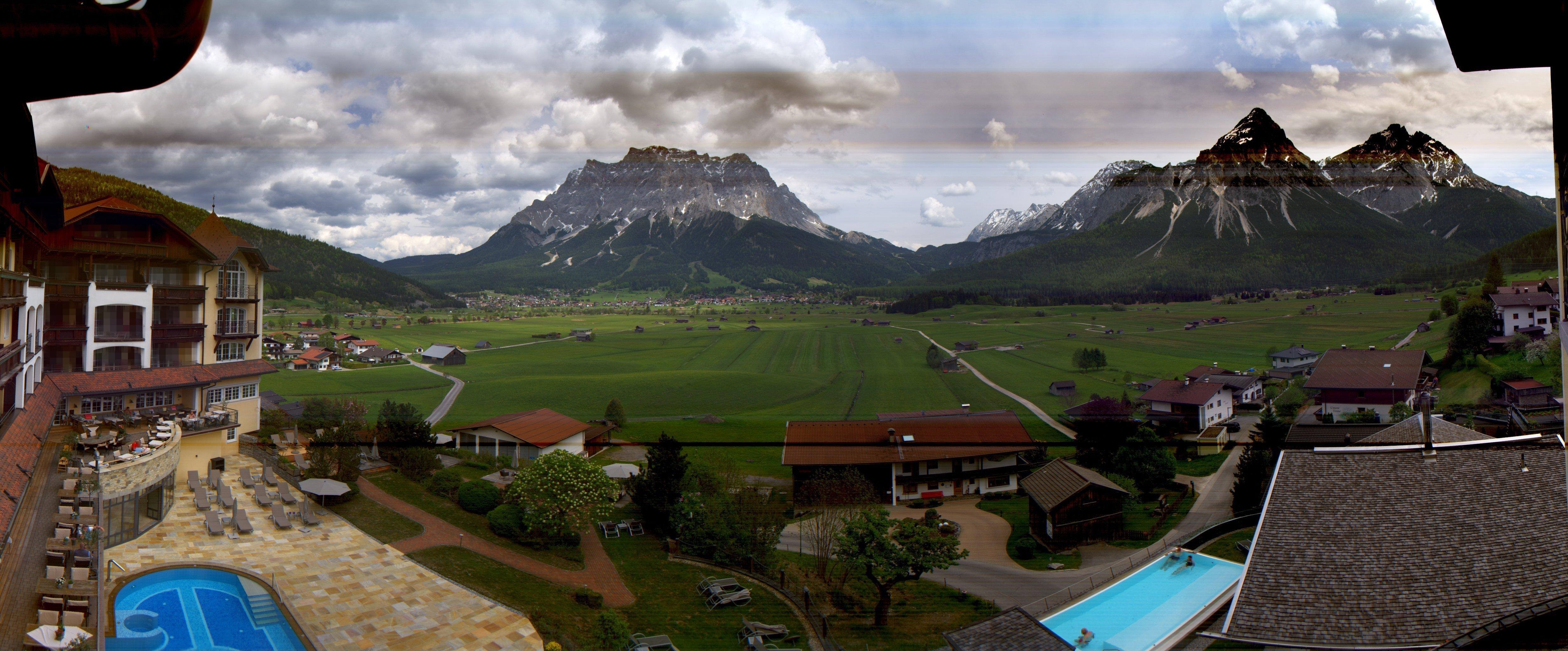 Archiv Foto Webcam Panoramablick Zugspitze