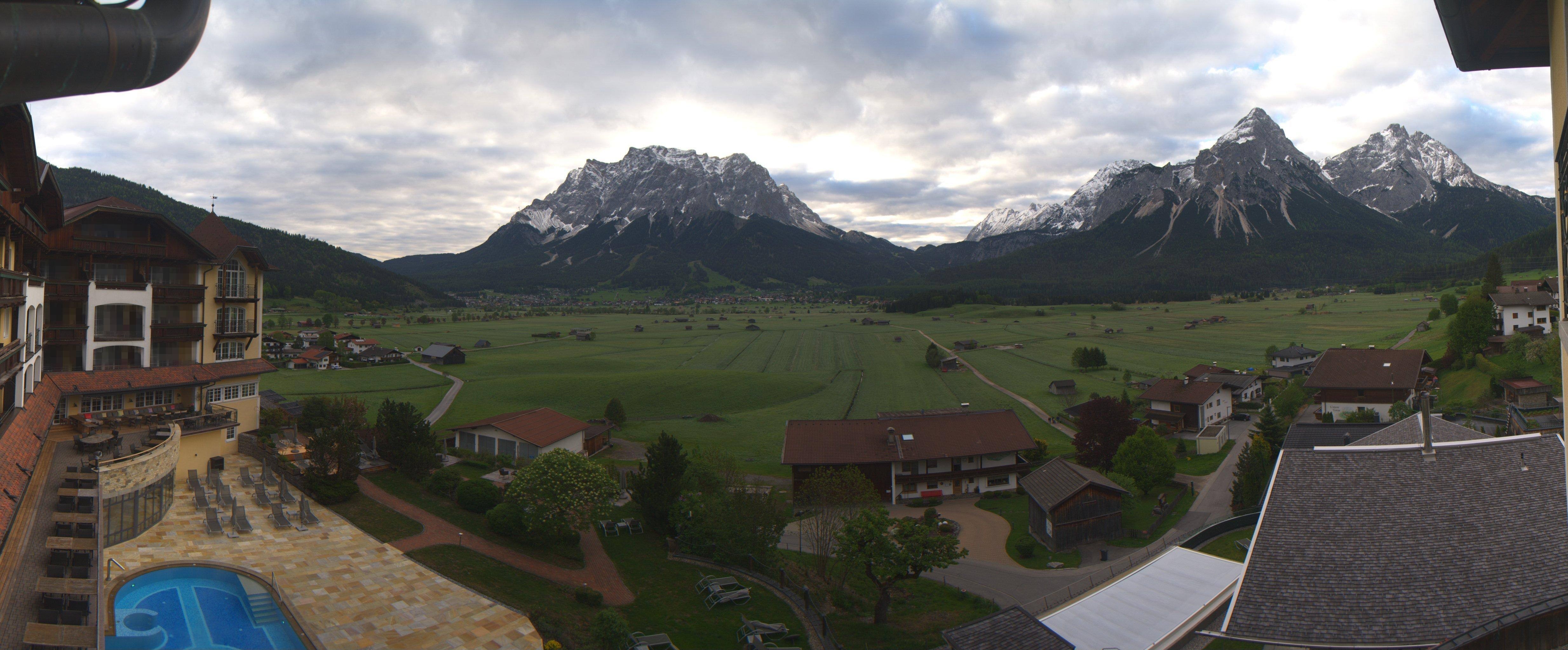 Archiv Foto Webcam Panoramablick Zugspitze