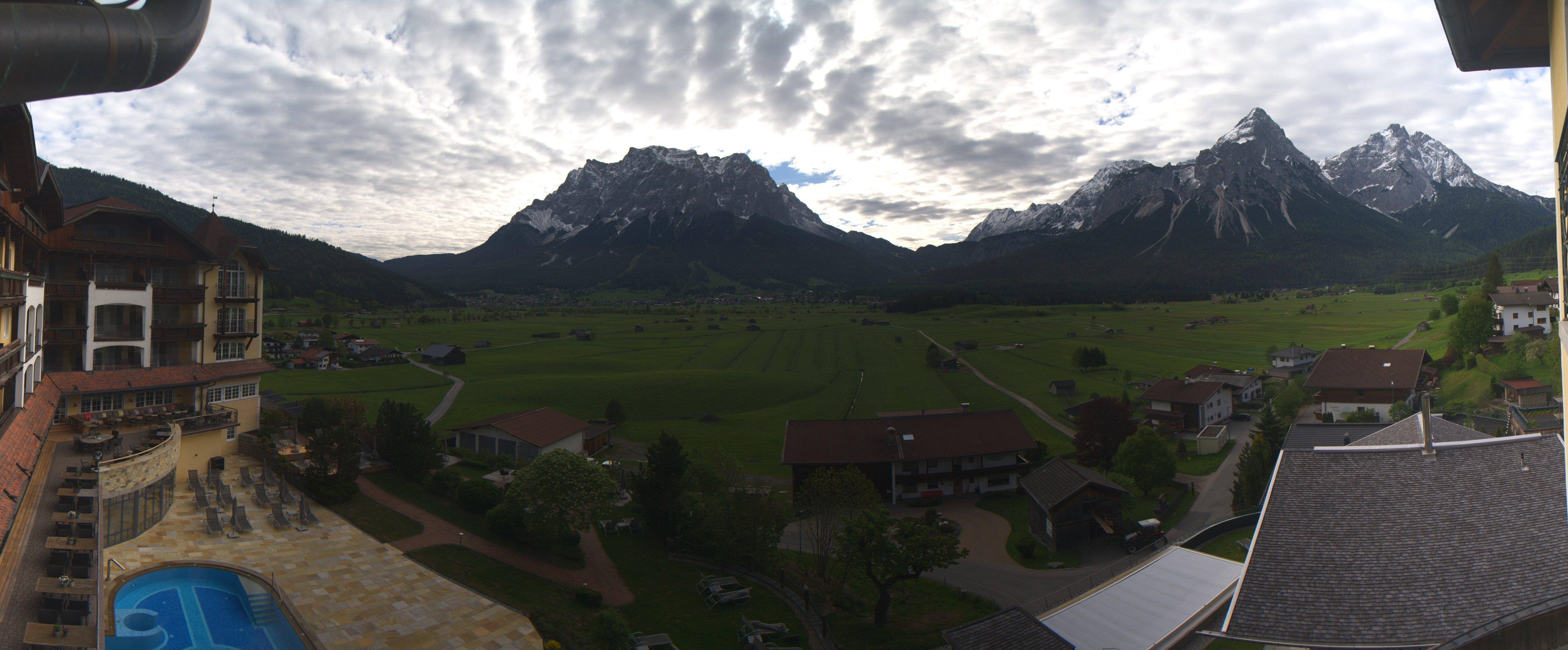 Archiv Foto Webcam Panoramablick Zugspitze
