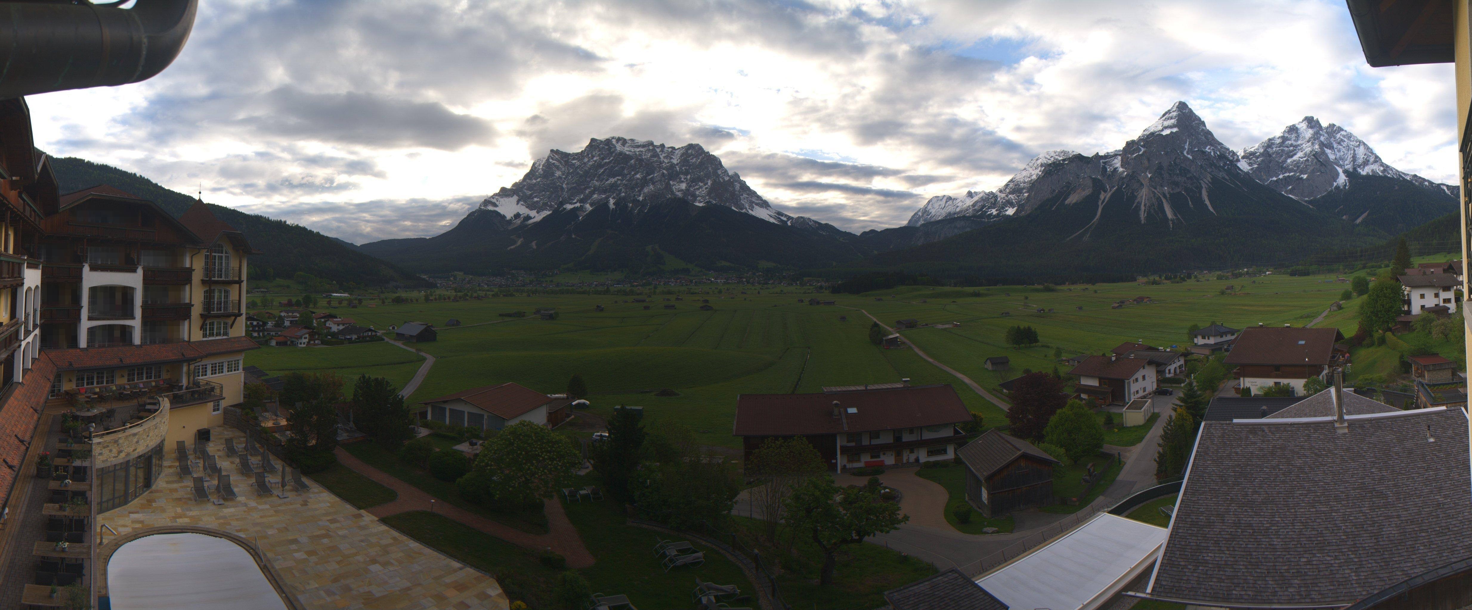 Archiv Foto Webcam Panoramablick Zugspitze