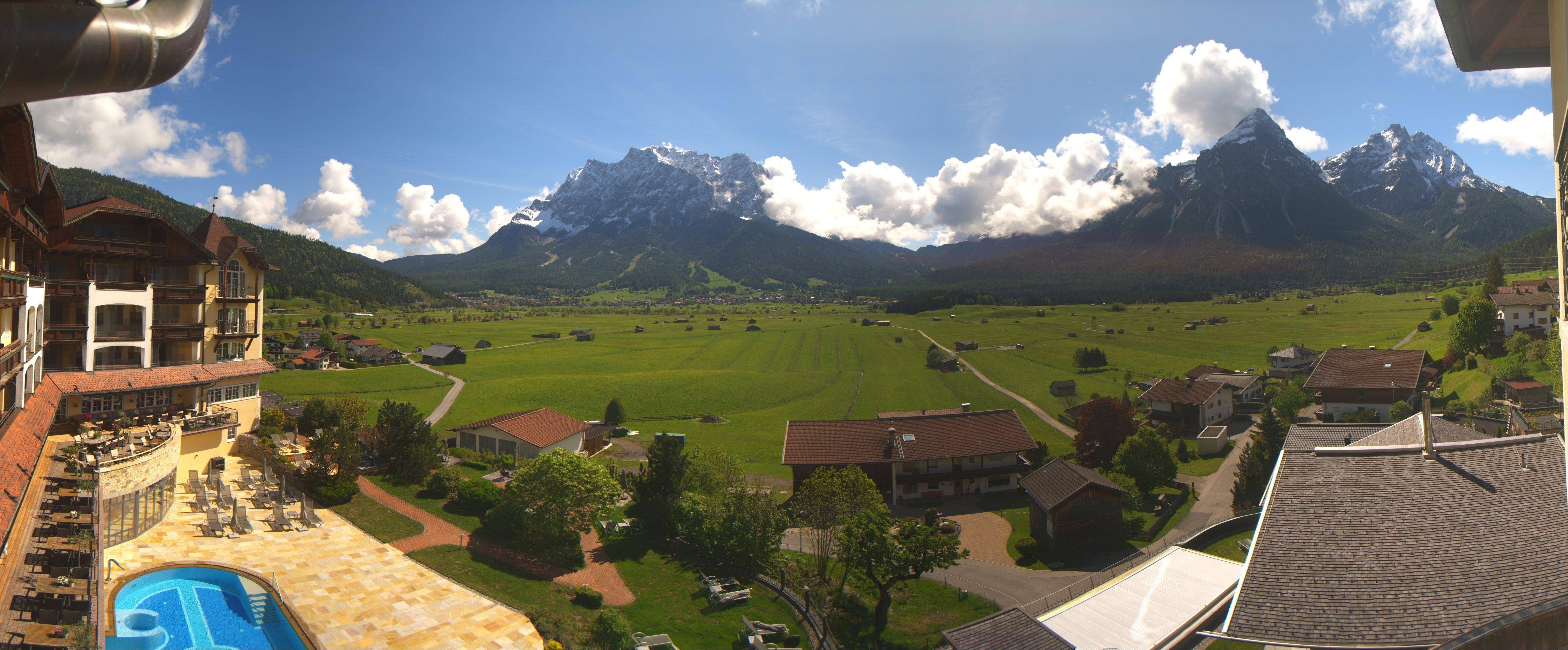 Archiv Foto Webcam Panoramablick Zugspitze