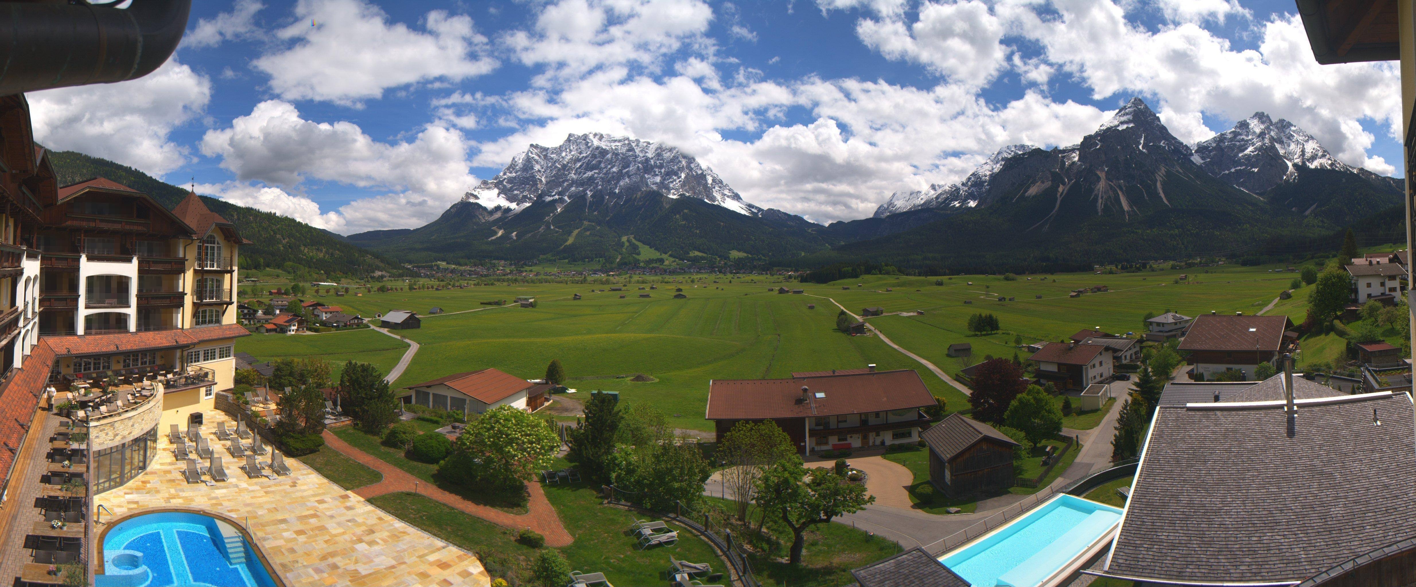 Archiv Foto Webcam Panoramablick Zugspitze