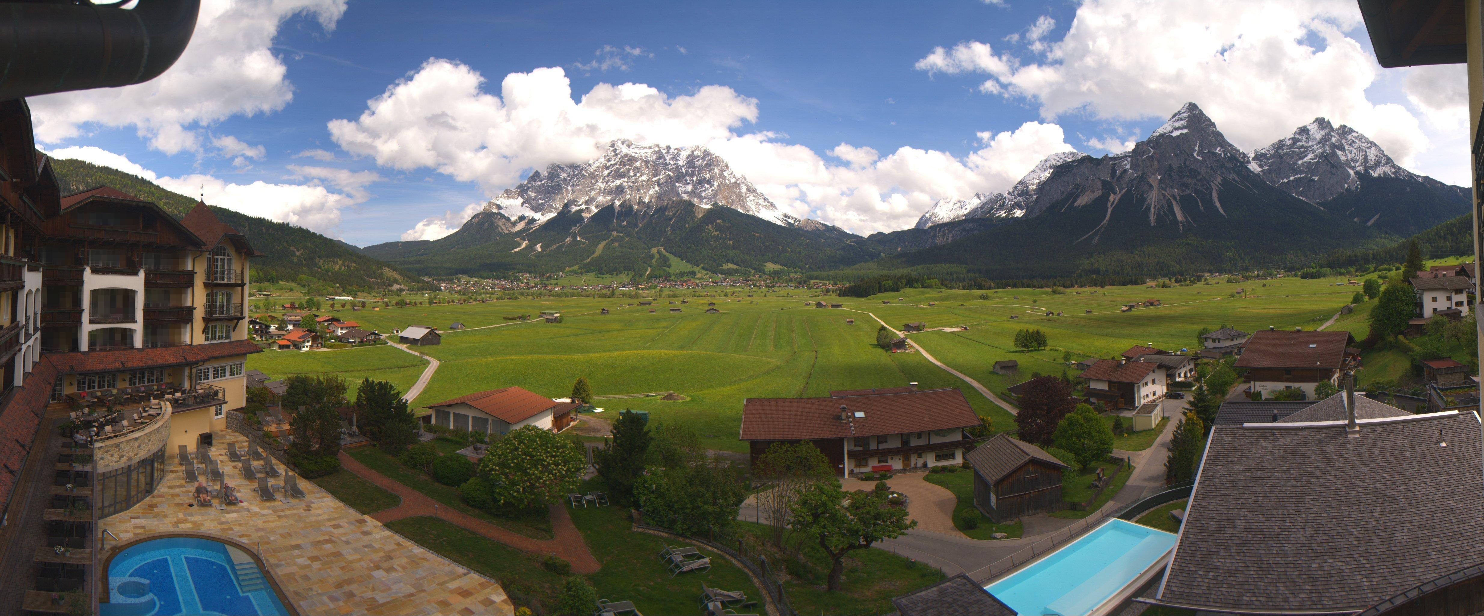 Archiv Foto Webcam Panoramablick Zugspitze