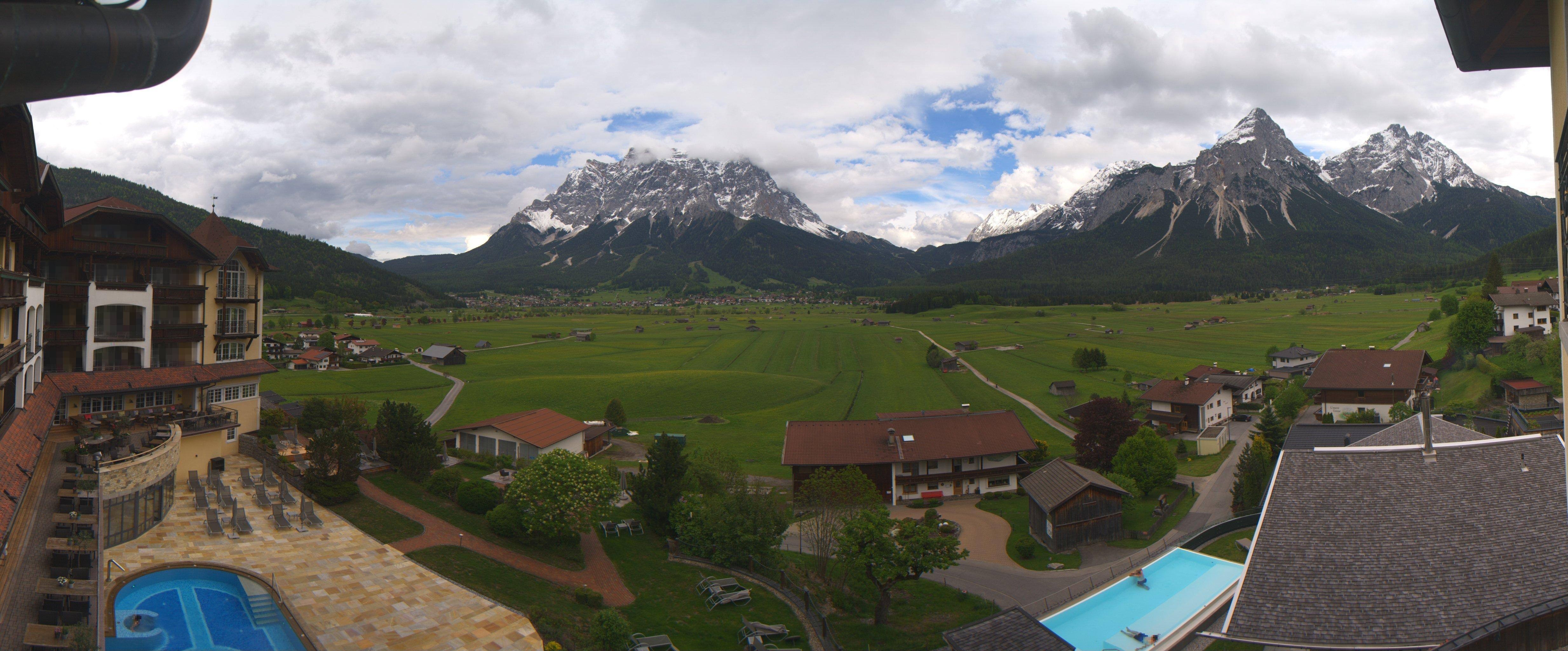 Archiv Foto Webcam Panoramablick Zugspitze