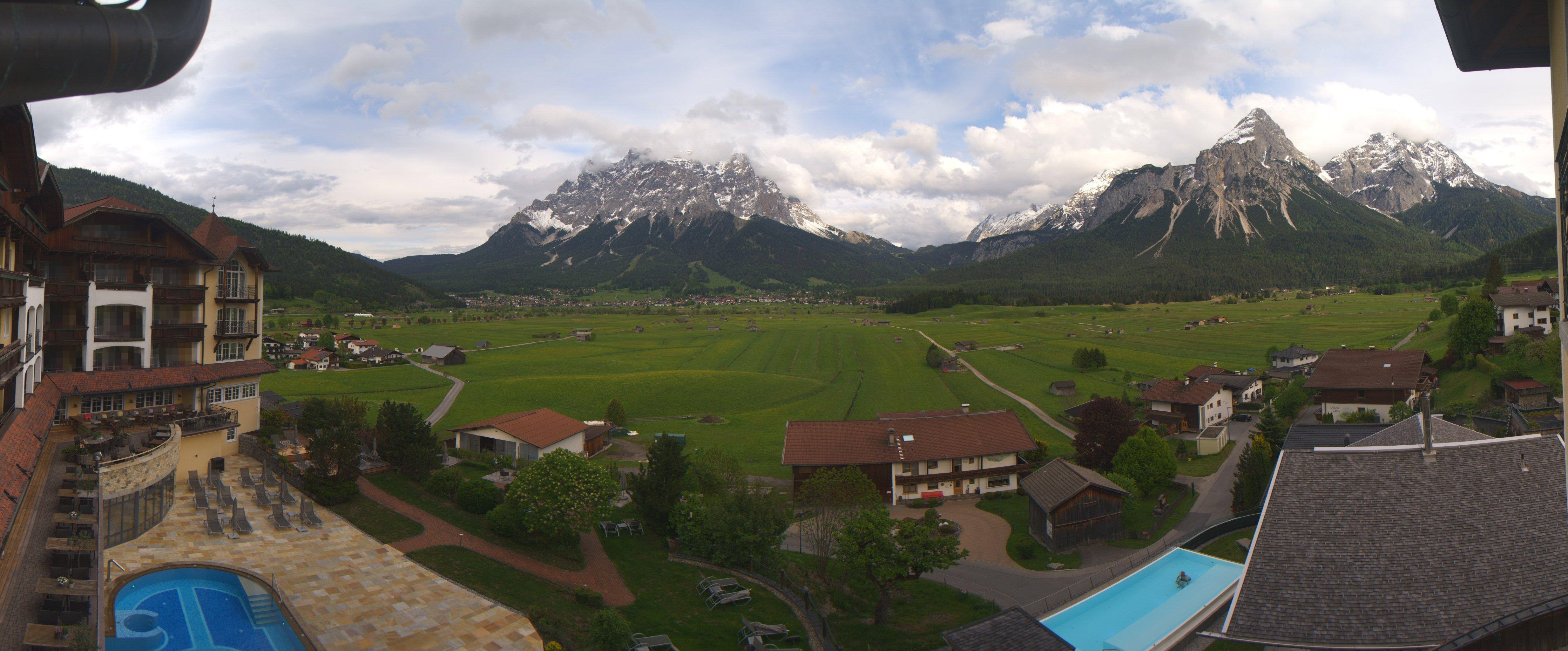 Archiv Foto Webcam Panoramablick Zugspitze