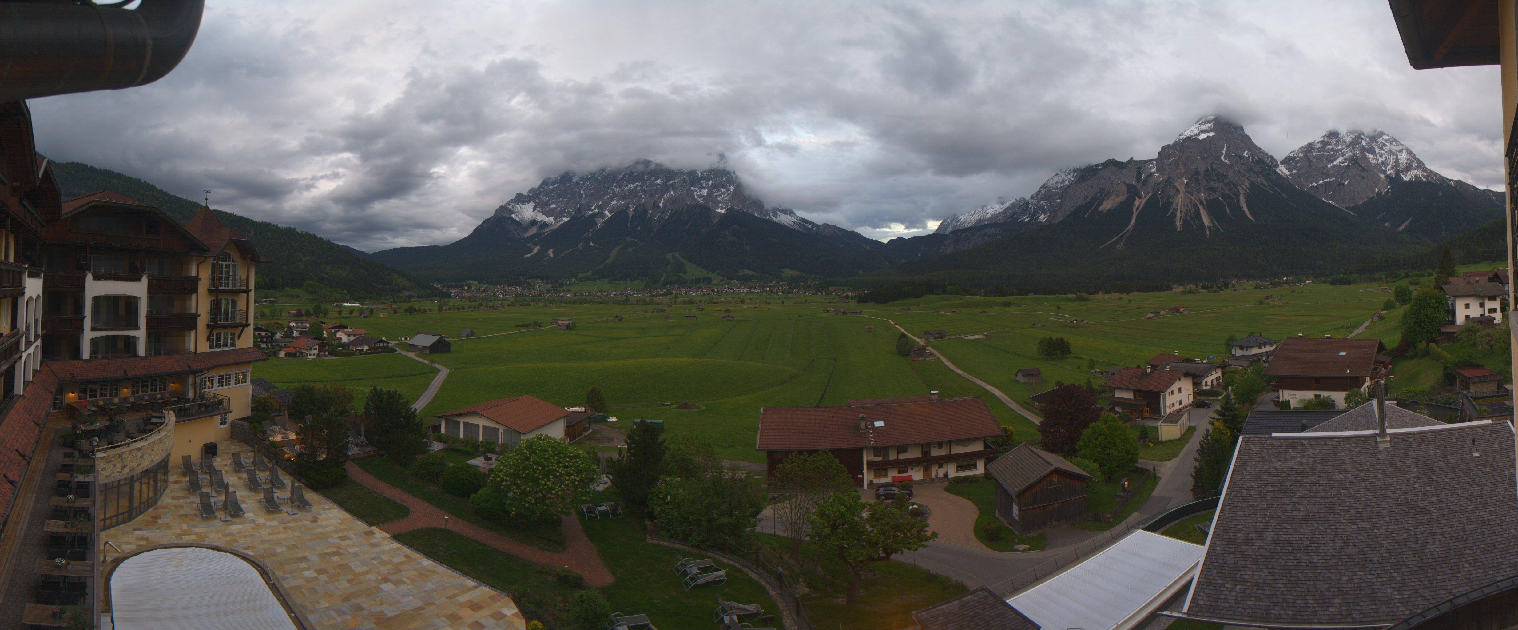 Archiv Foto Webcam Panoramablick Zugspitze