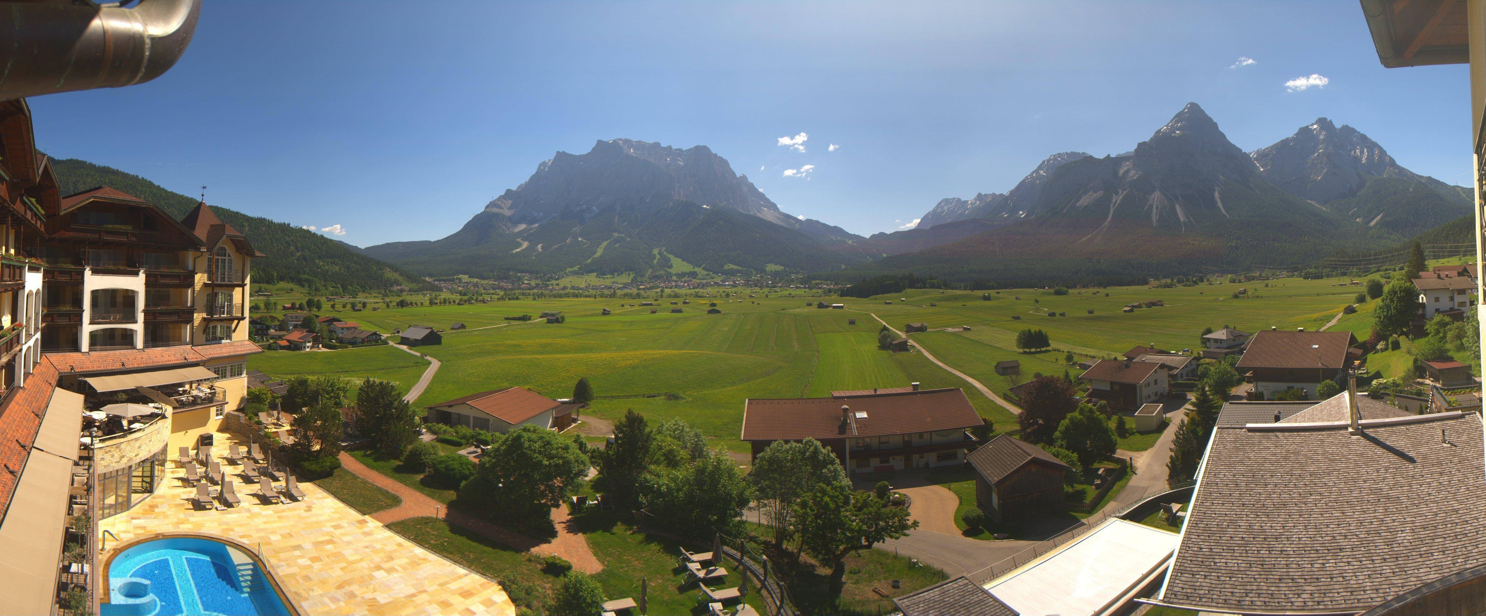 Archiv Foto Webcam Panoramablick Zugspitze