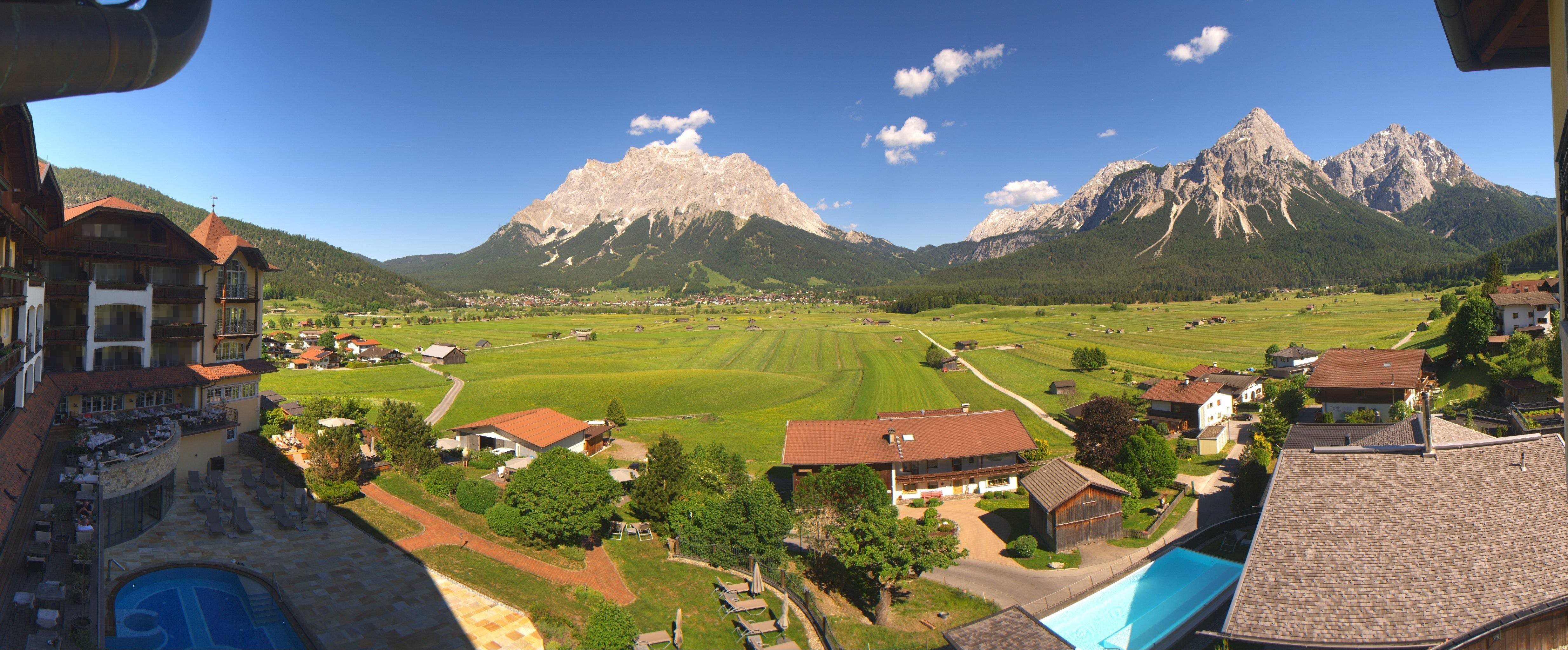 Archiv Foto Webcam Panoramablick Zugspitze