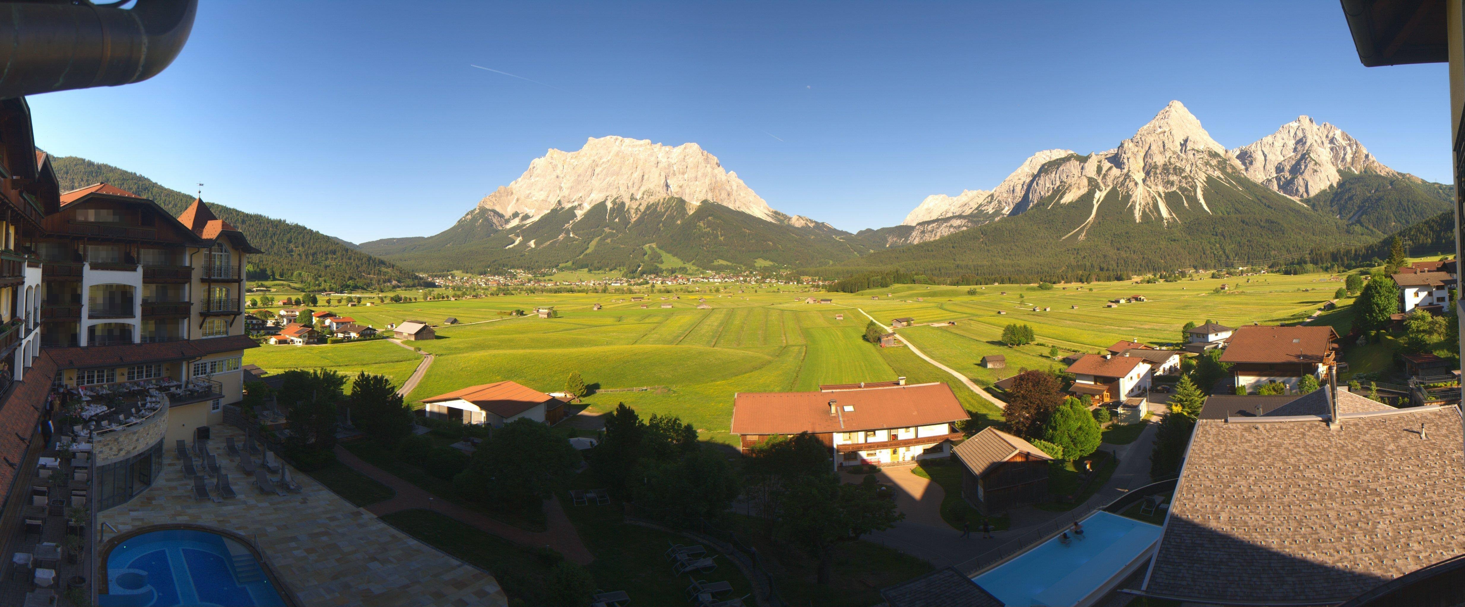 Archiv Foto Webcam Panoramablick Zugspitze