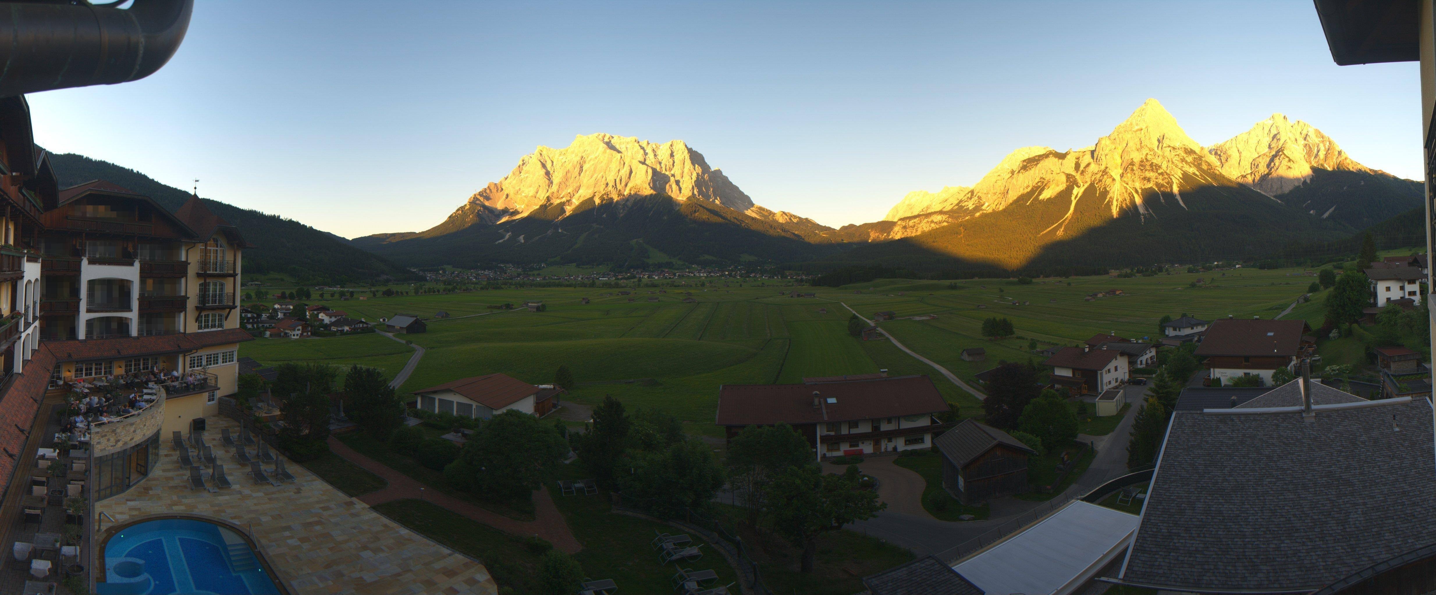Archiv Foto Webcam Panoramablick Zugspitze