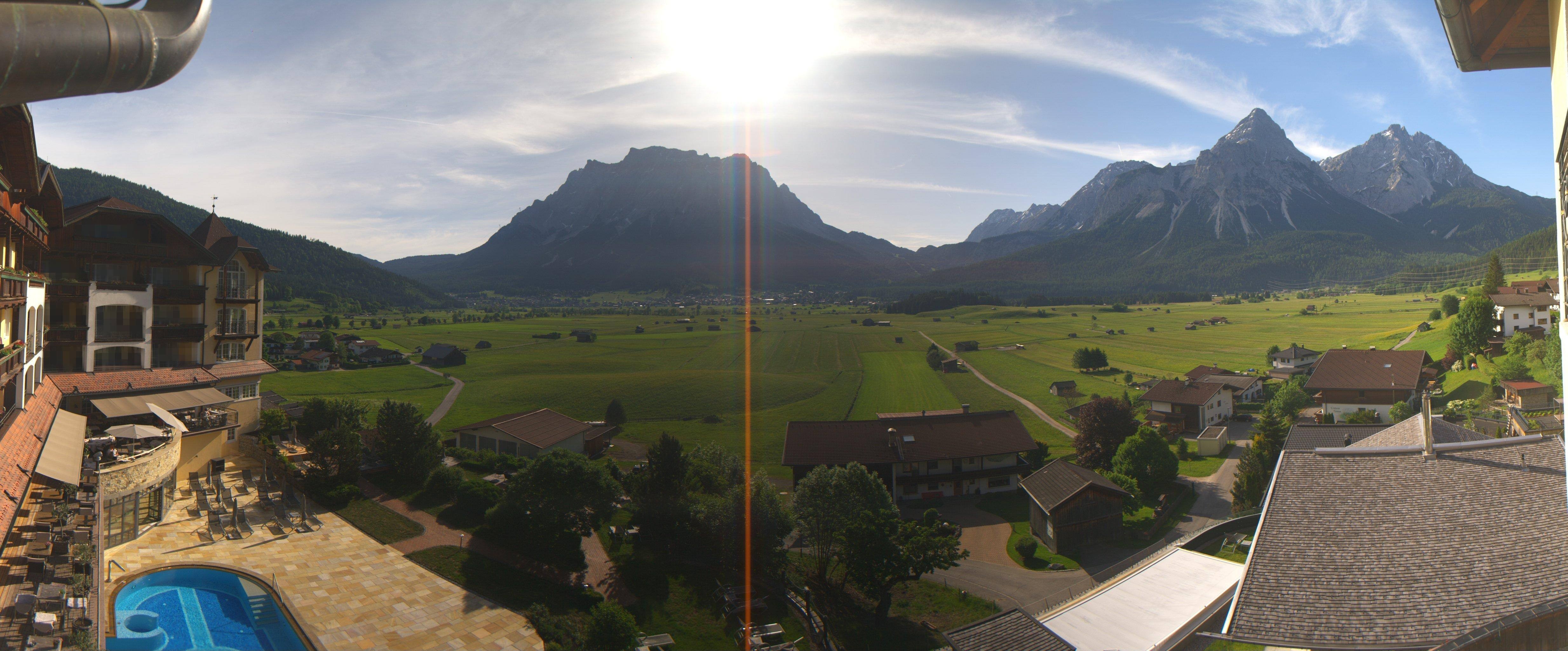 Archiv Foto Webcam Panoramablick Zugspitze