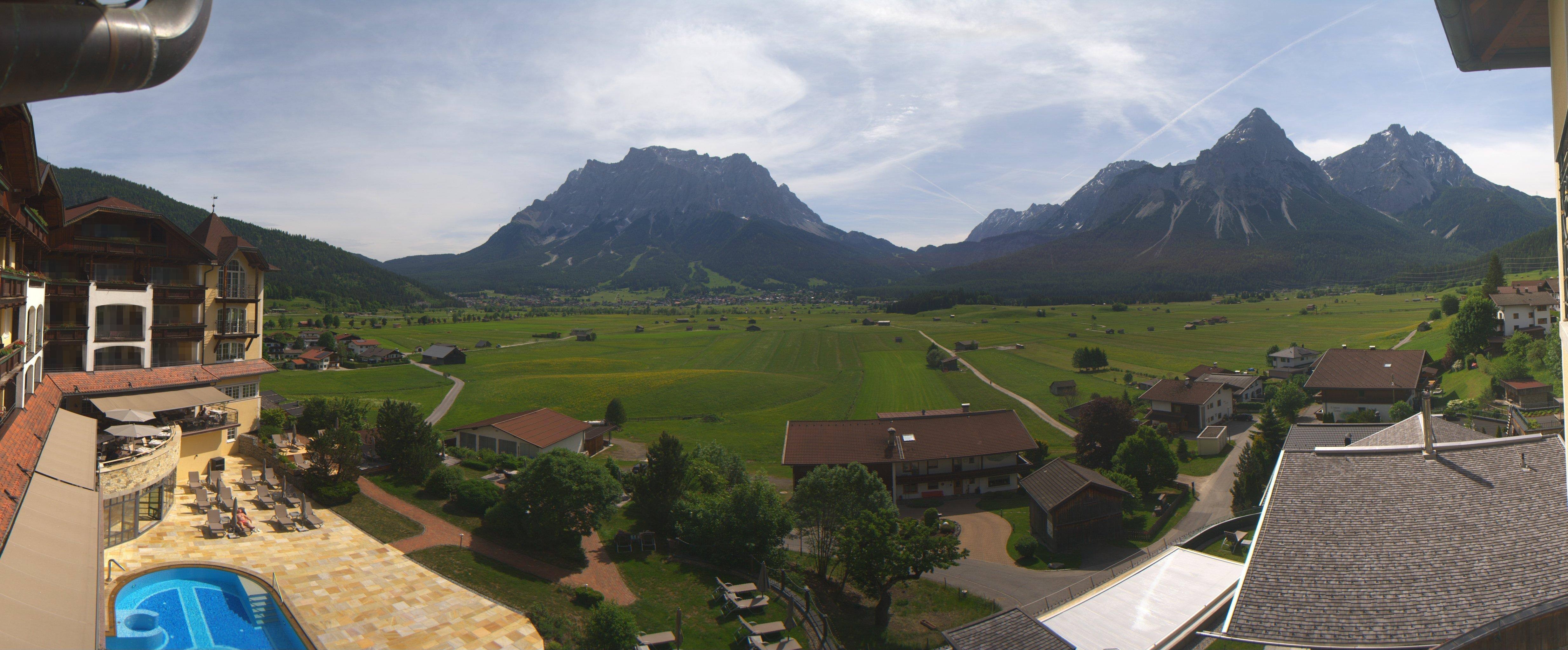 Archiv Foto Webcam Panoramablick Zugspitze