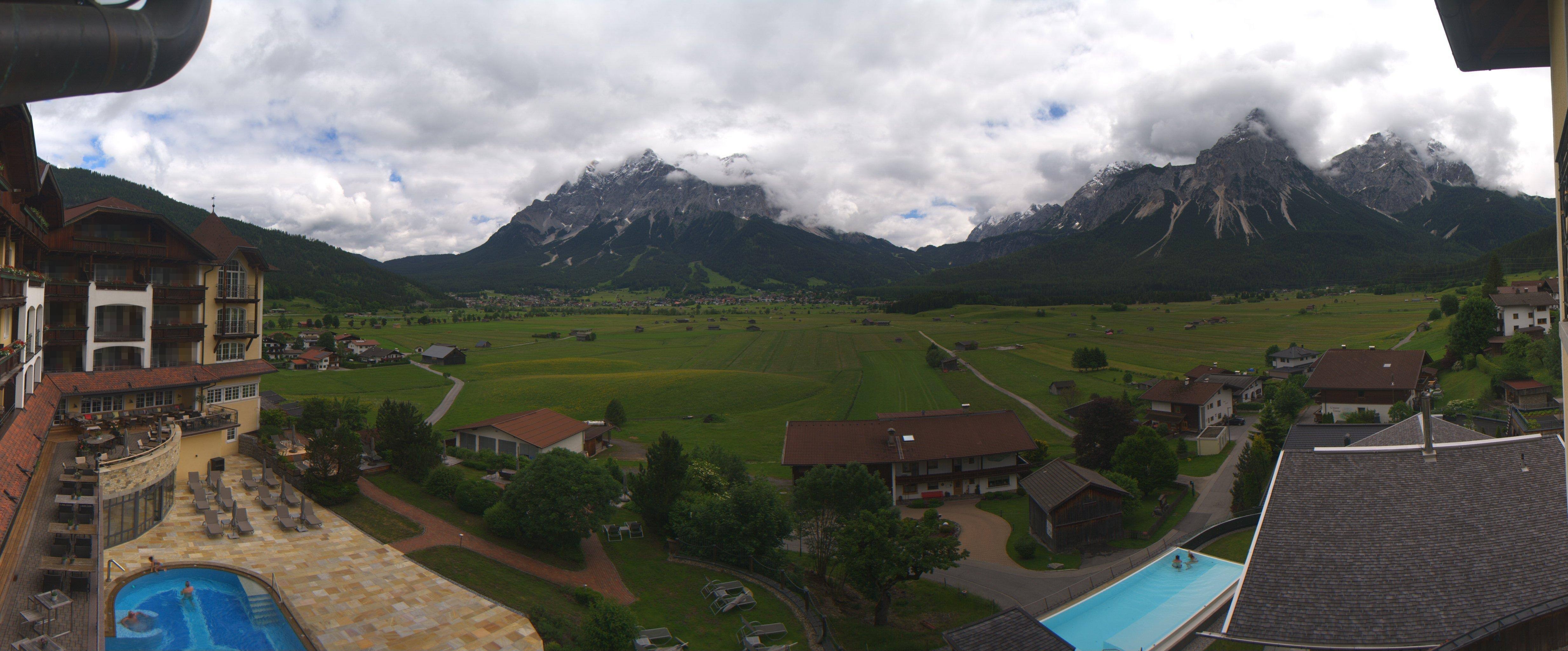 Archiv Foto Webcam Panoramablick Zugspitze