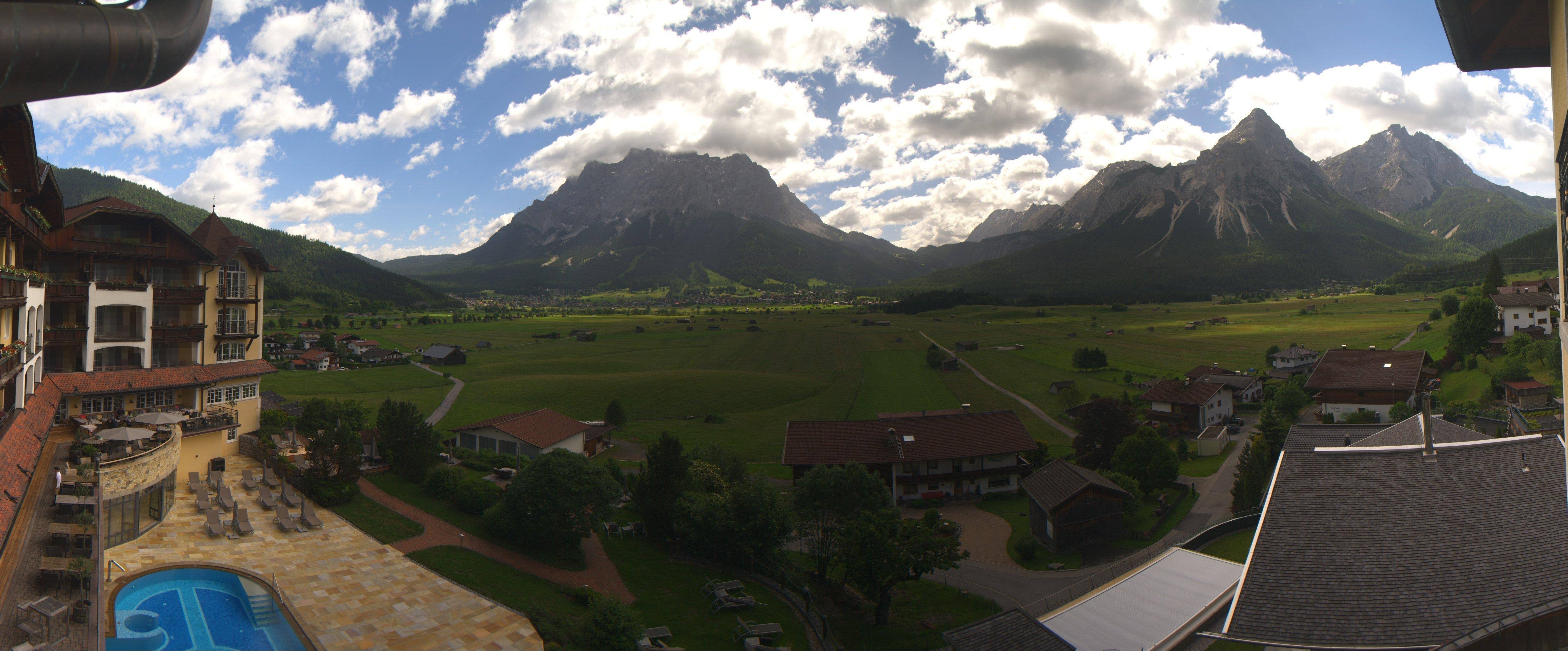 Archiv Foto Webcam Panoramablick Zugspitze