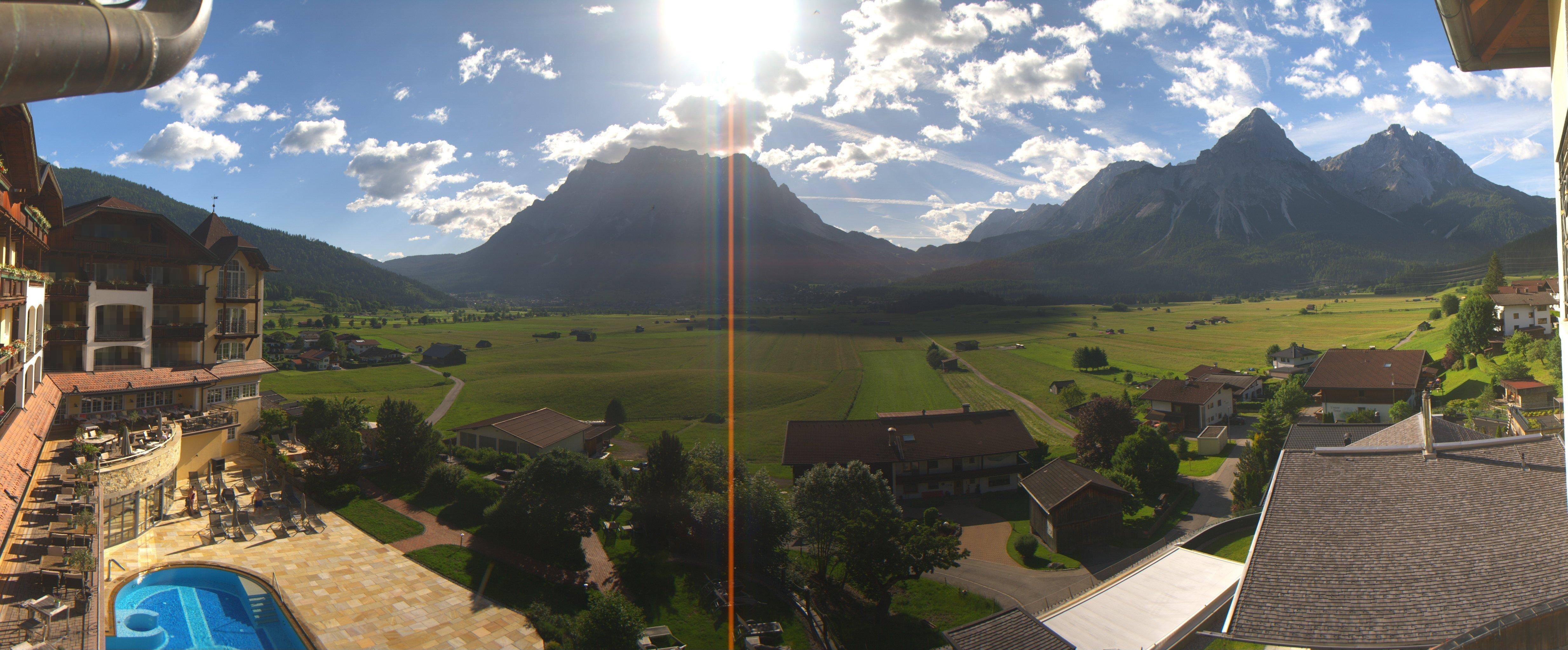 Archiv Foto Webcam Panoramablick Zugspitze