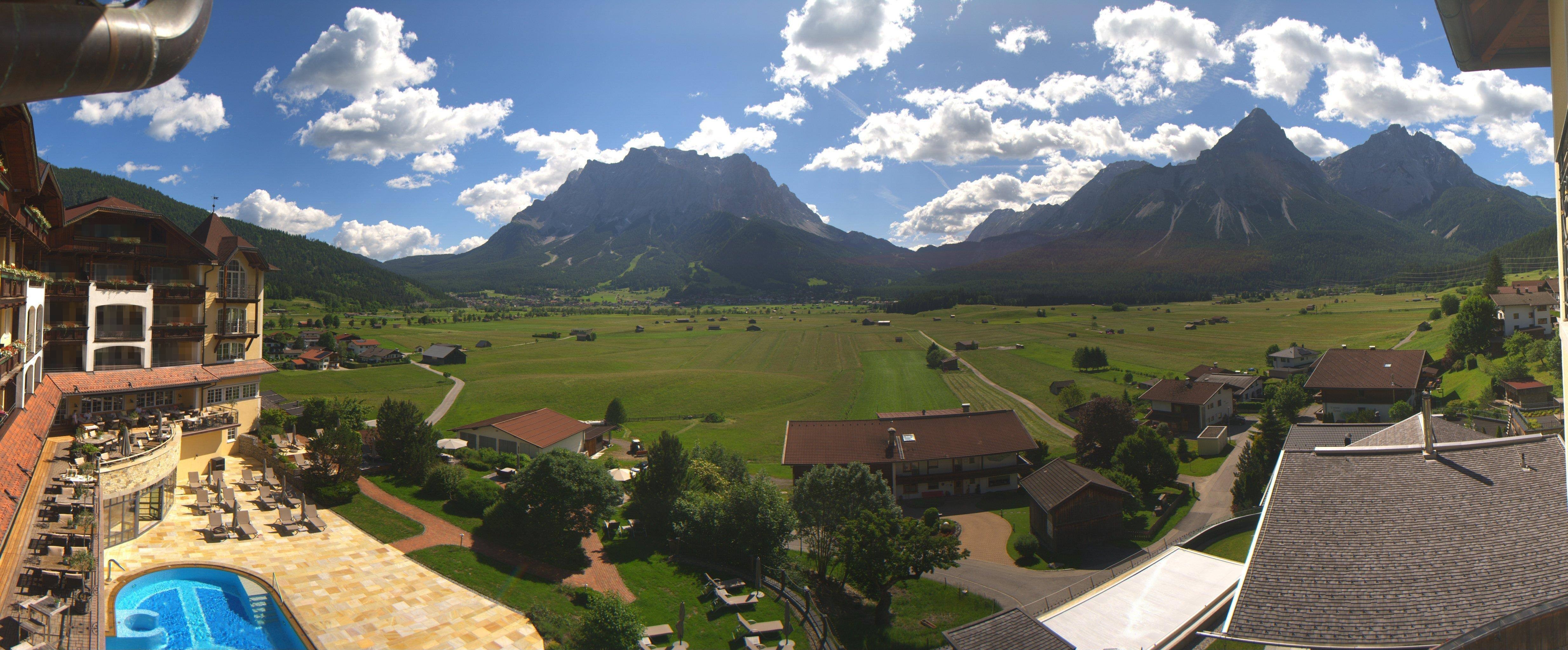 Archiv Foto Webcam Panoramablick Zugspitze