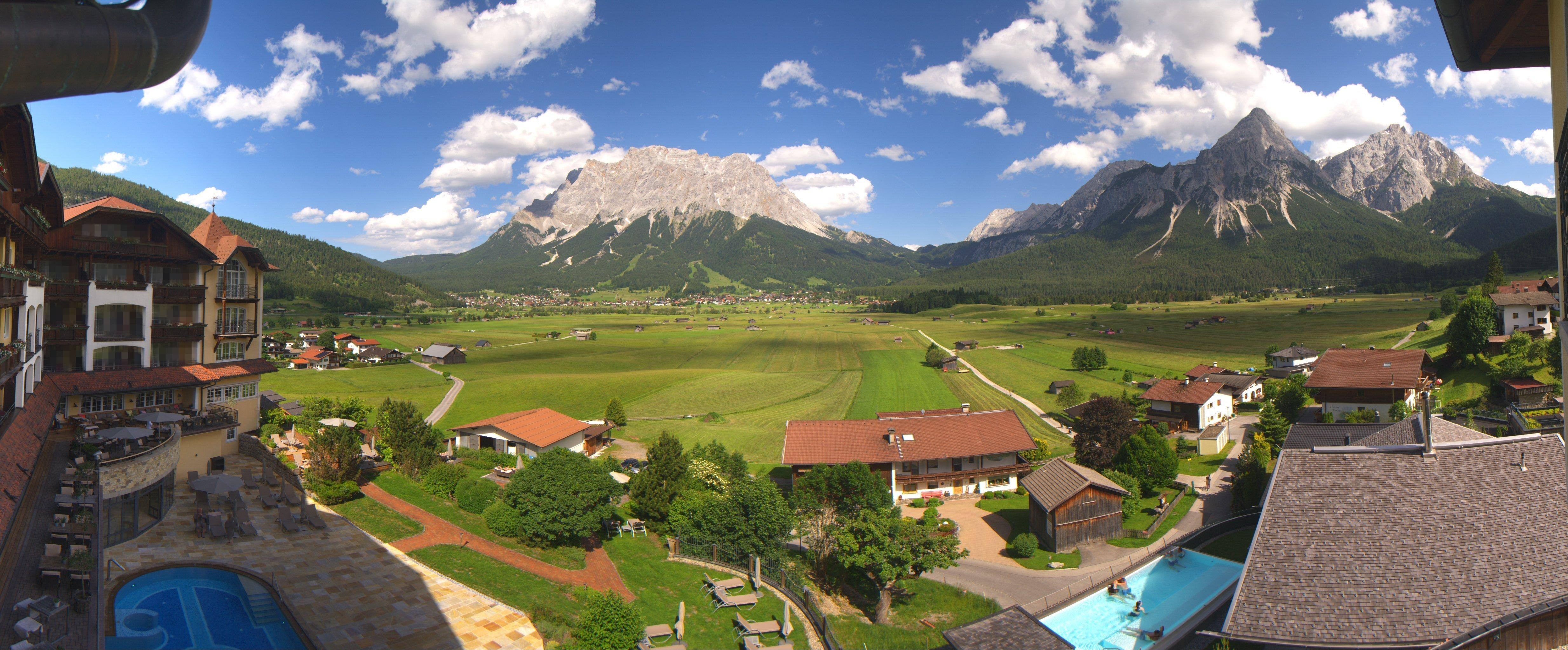 Archiv Foto Webcam Panoramablick Zugspitze