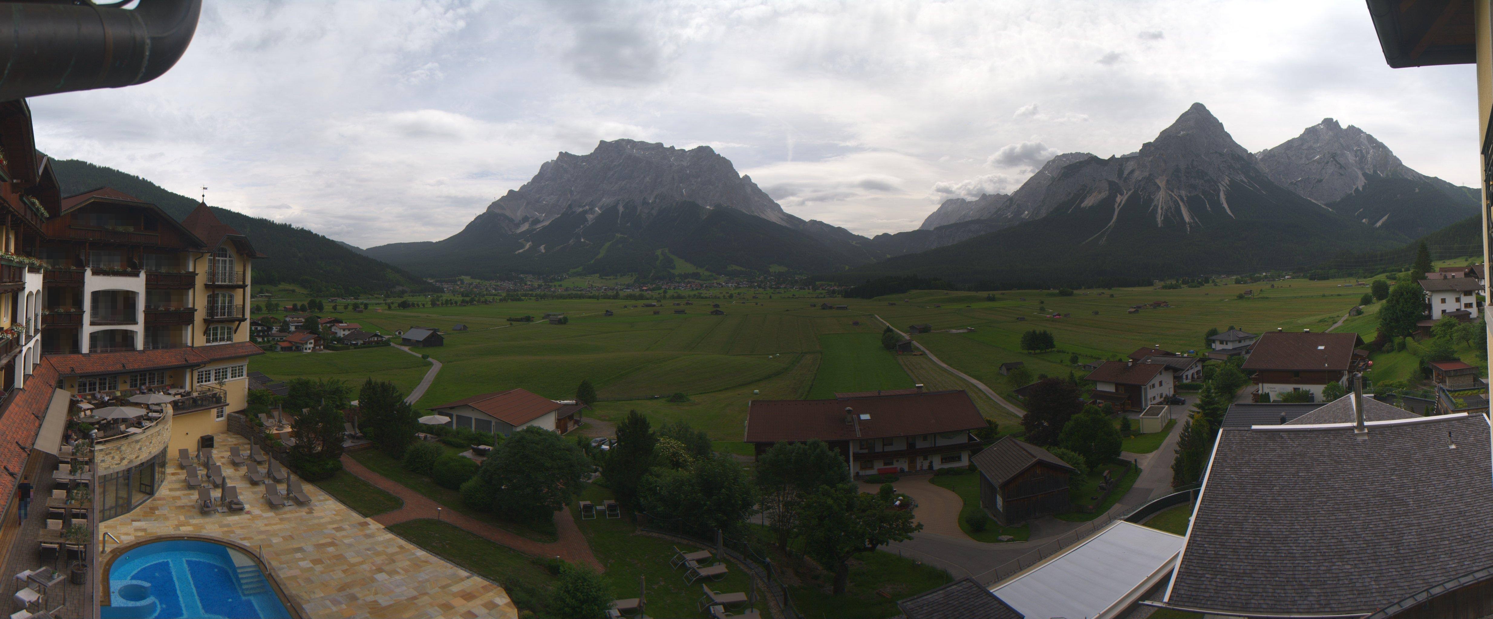 Archiv Foto Webcam Panoramablick Zugspitze