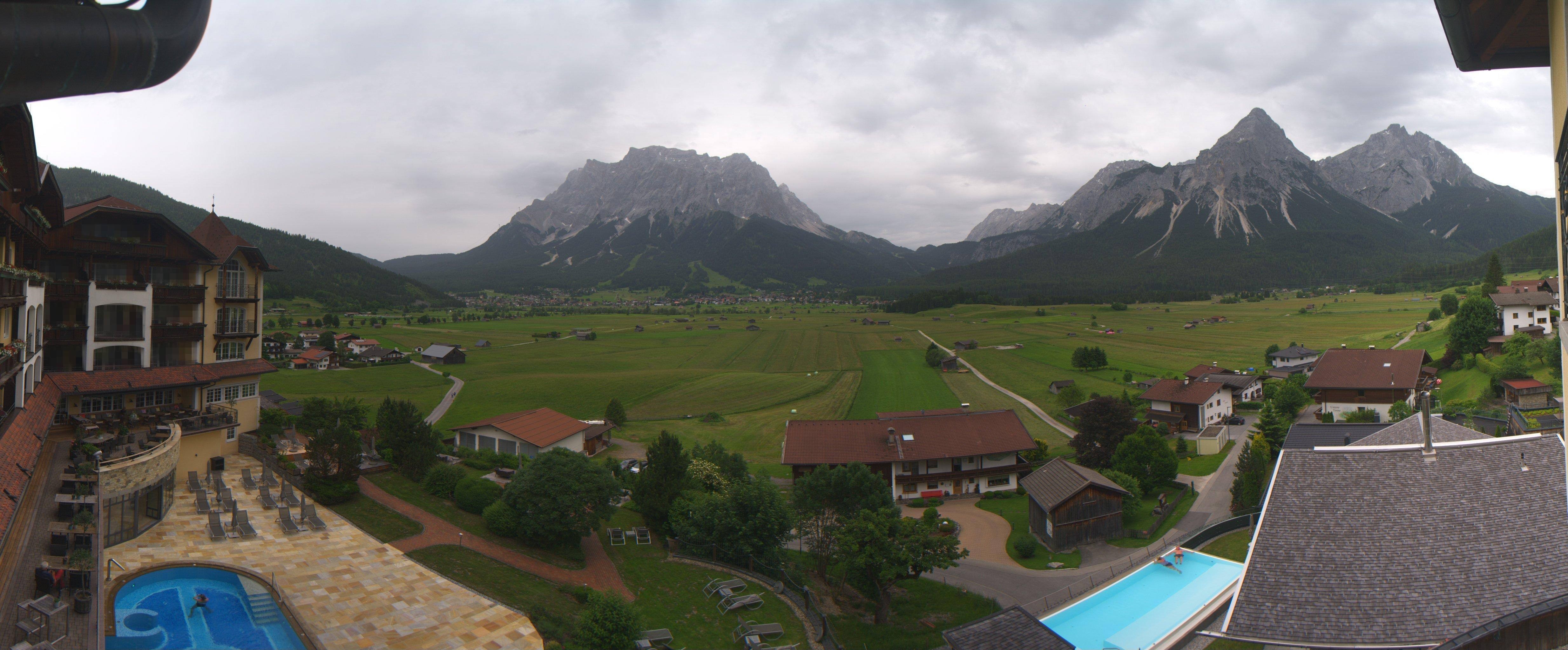Archiv Foto Webcam Panoramablick Zugspitze