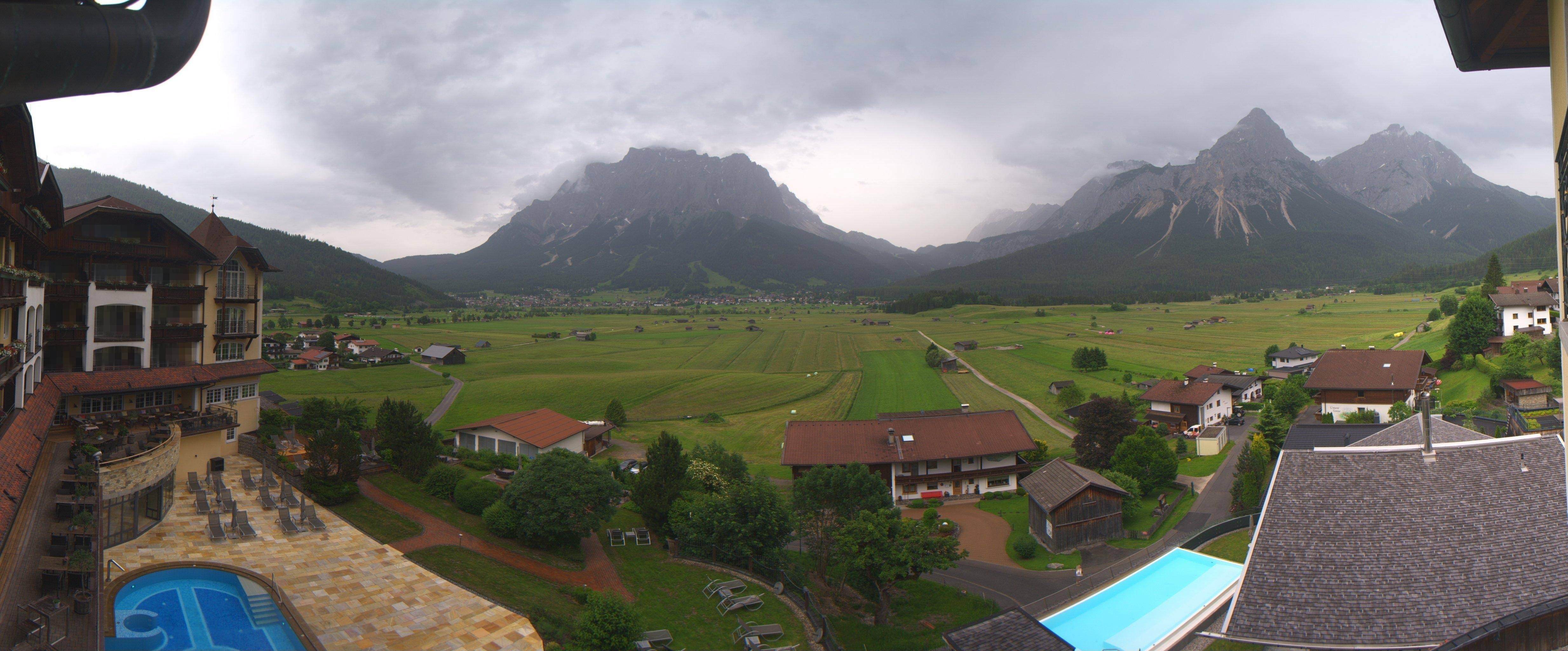 Archiv Foto Webcam Panoramablick Zugspitze