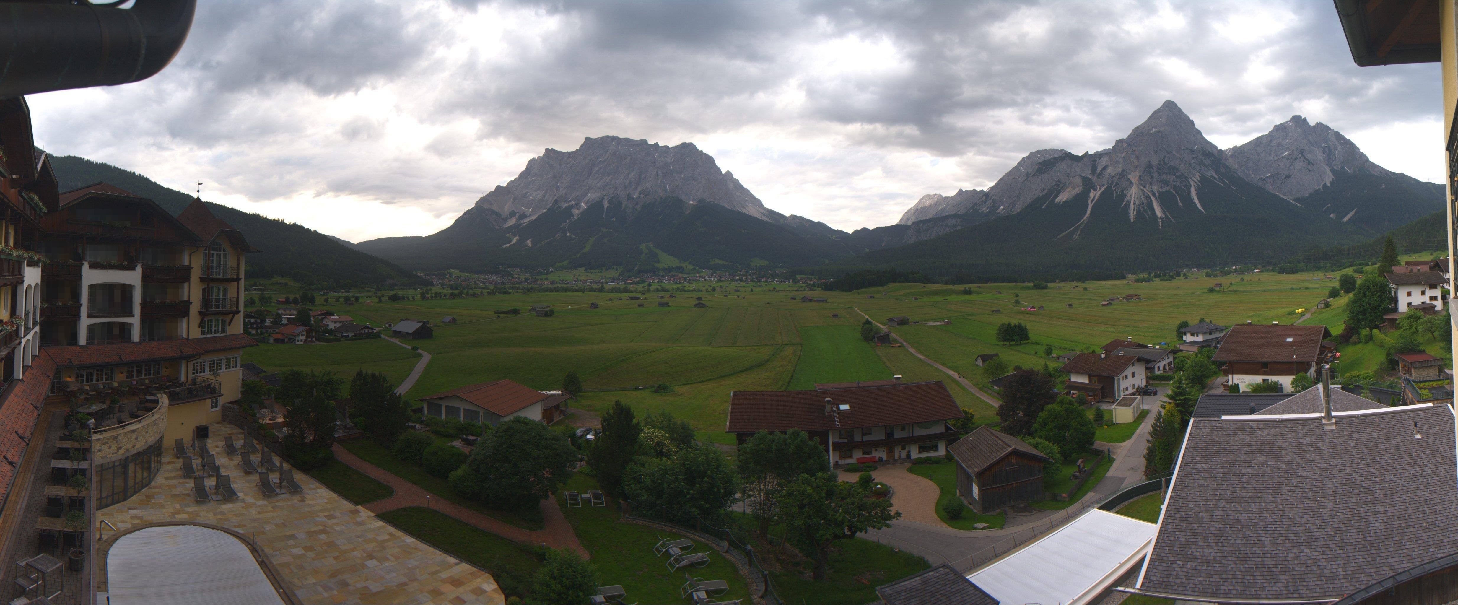 Archiv Foto Webcam Panoramablick Zugspitze