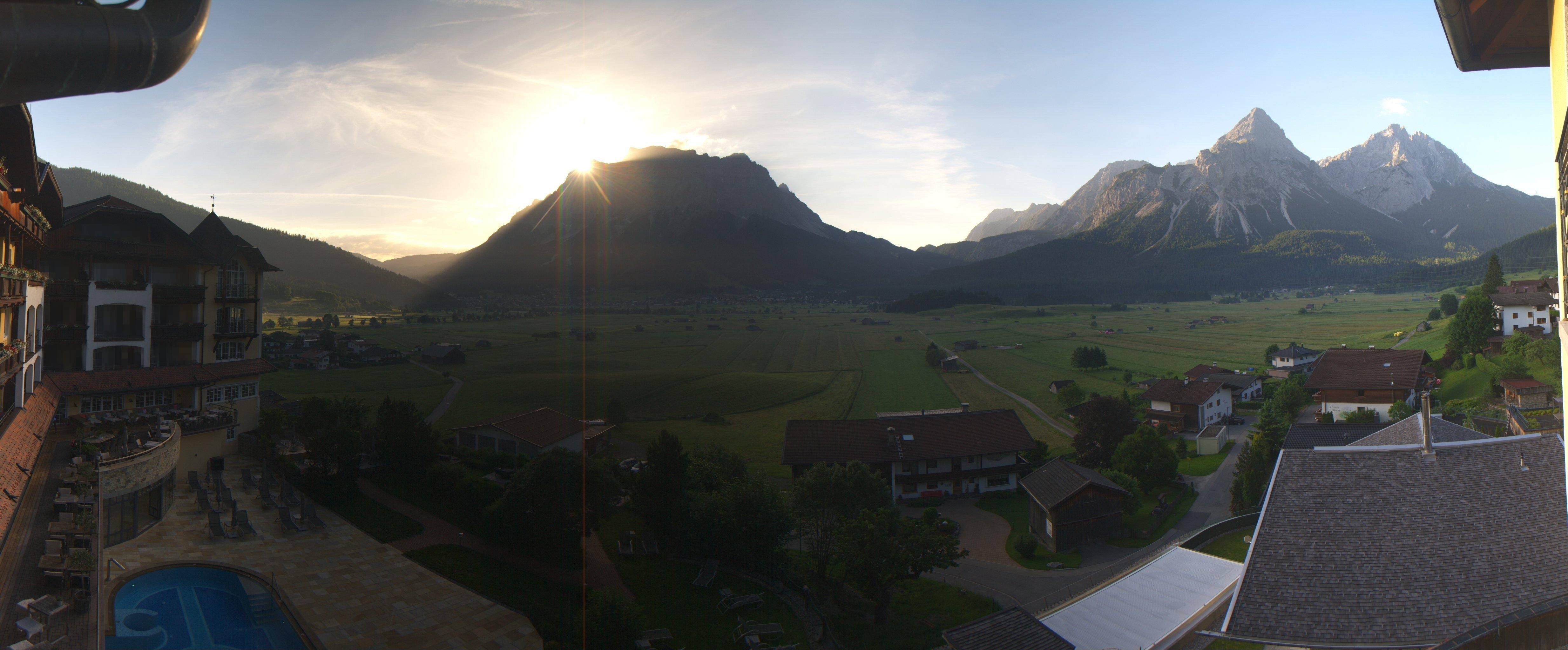 Archiv Foto Webcam Panoramablick Zugspitze