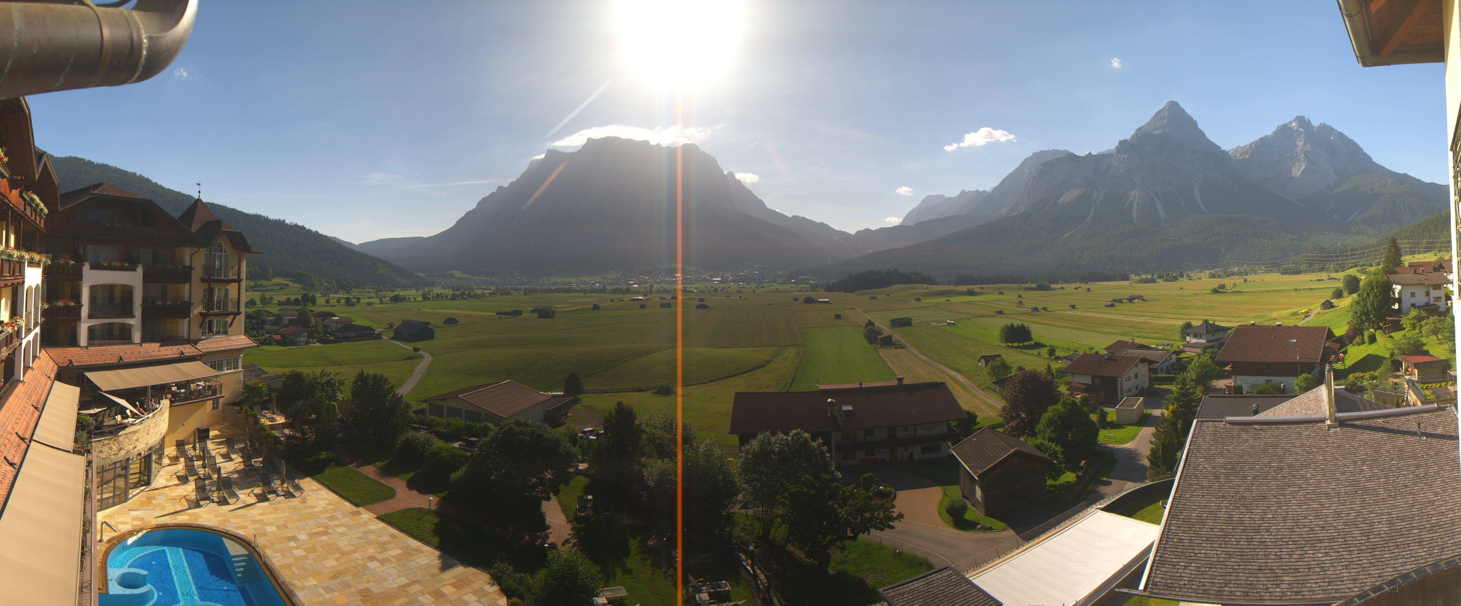 Archiv Foto Webcam Panoramablick Zugspitze
