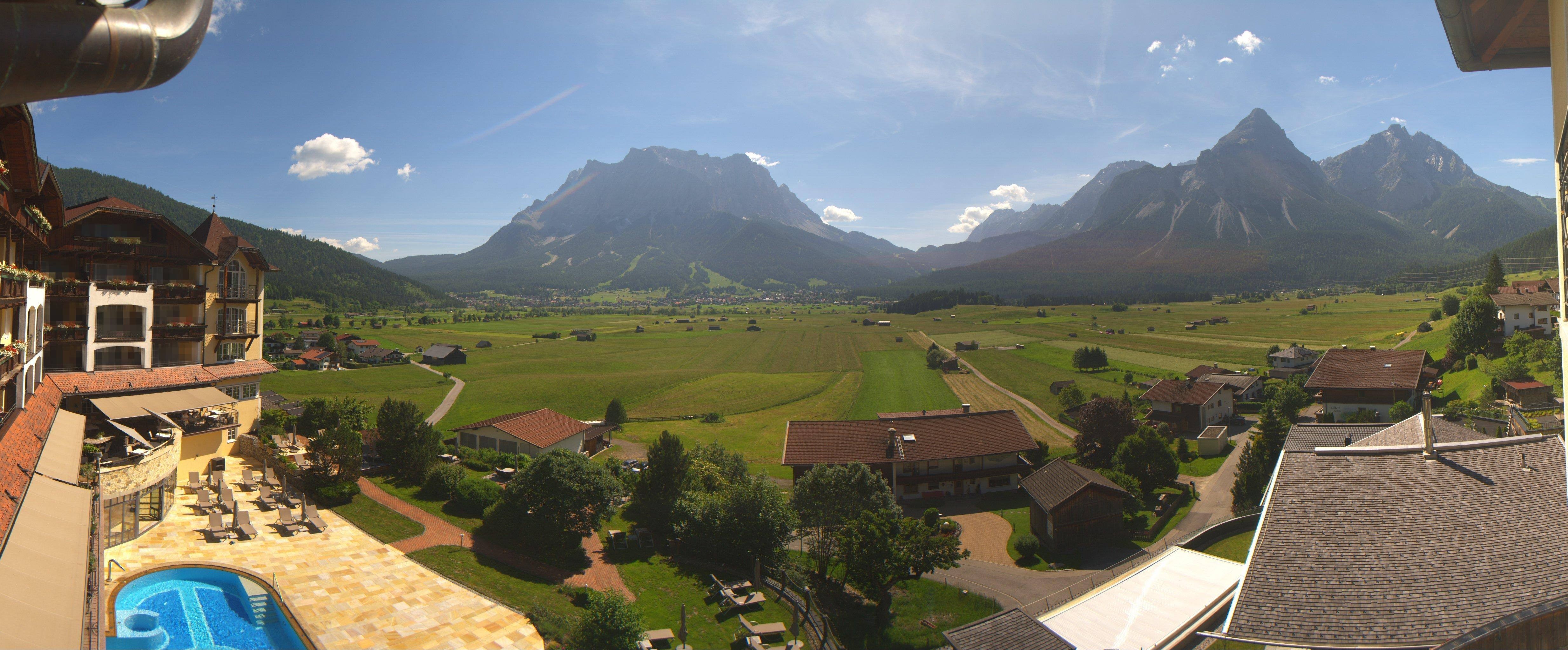 Archiv Foto Webcam Panoramablick Zugspitze