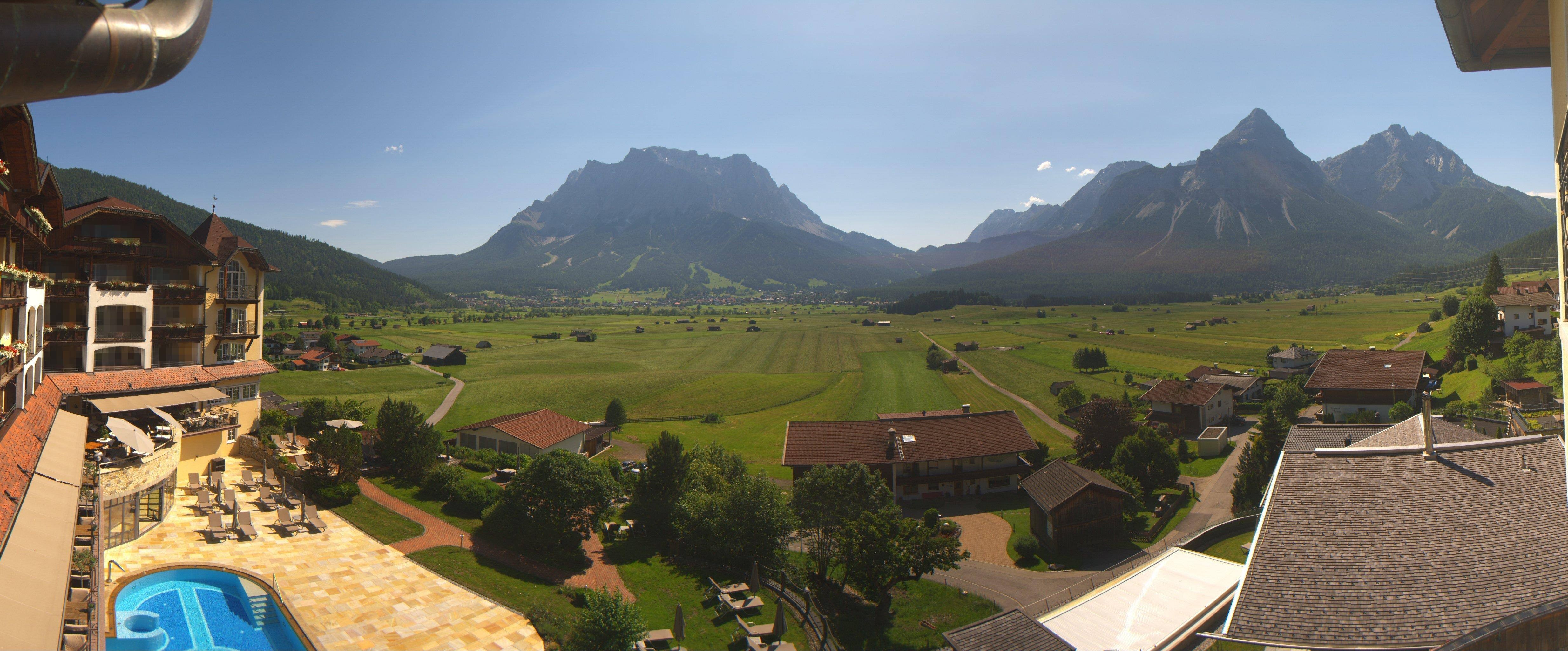 Archived image Webcam Panoramic view Hotel Post Lermoos