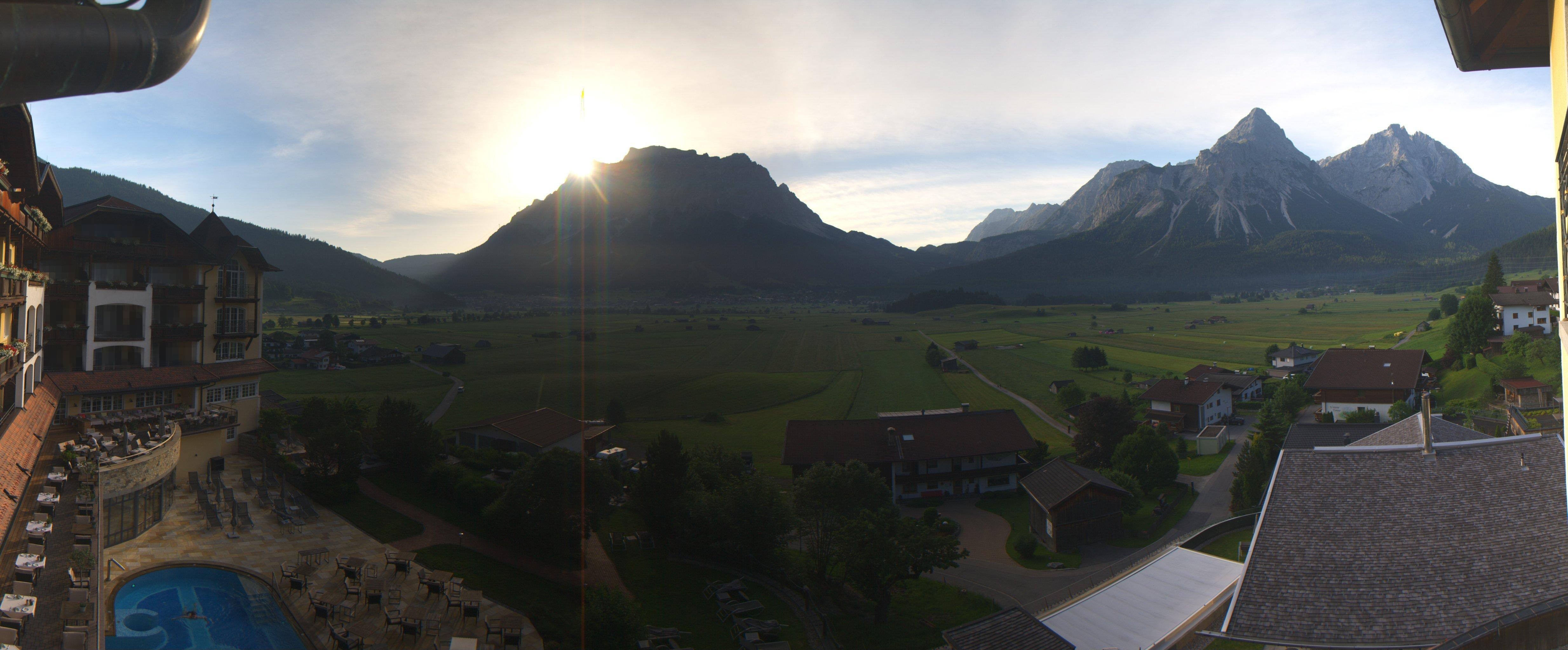 Archiv Foto Webcam Panoramablick Zugspitze