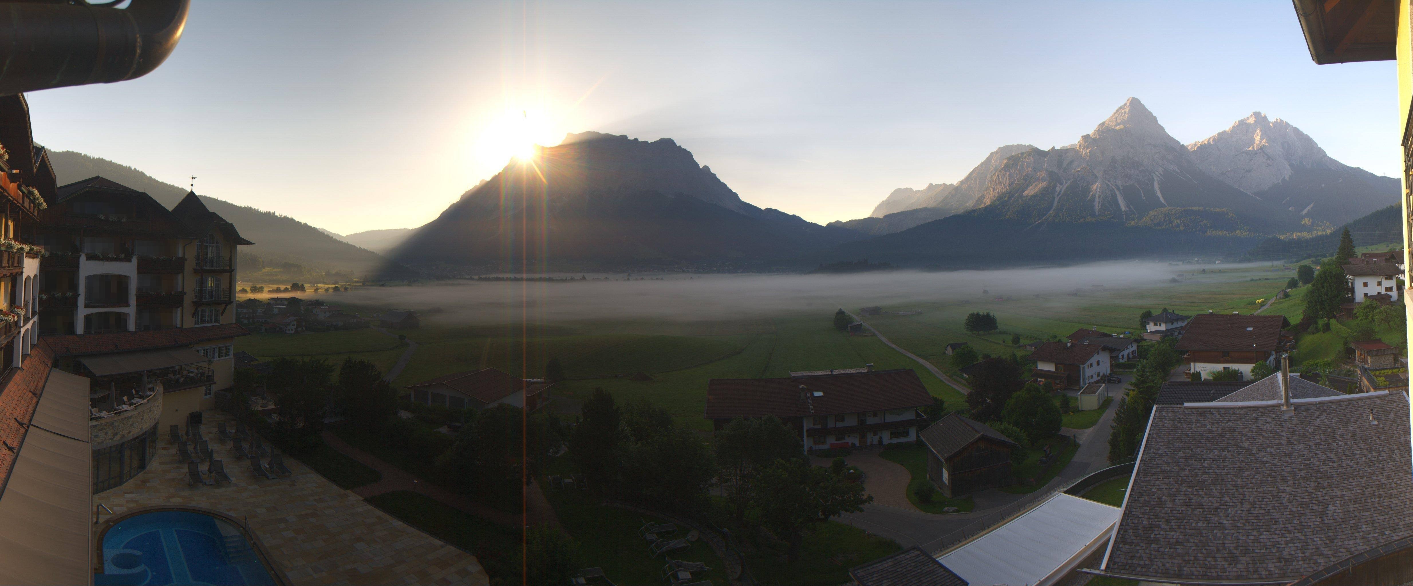 Archiv Foto Webcam Panoramablick Zugspitze