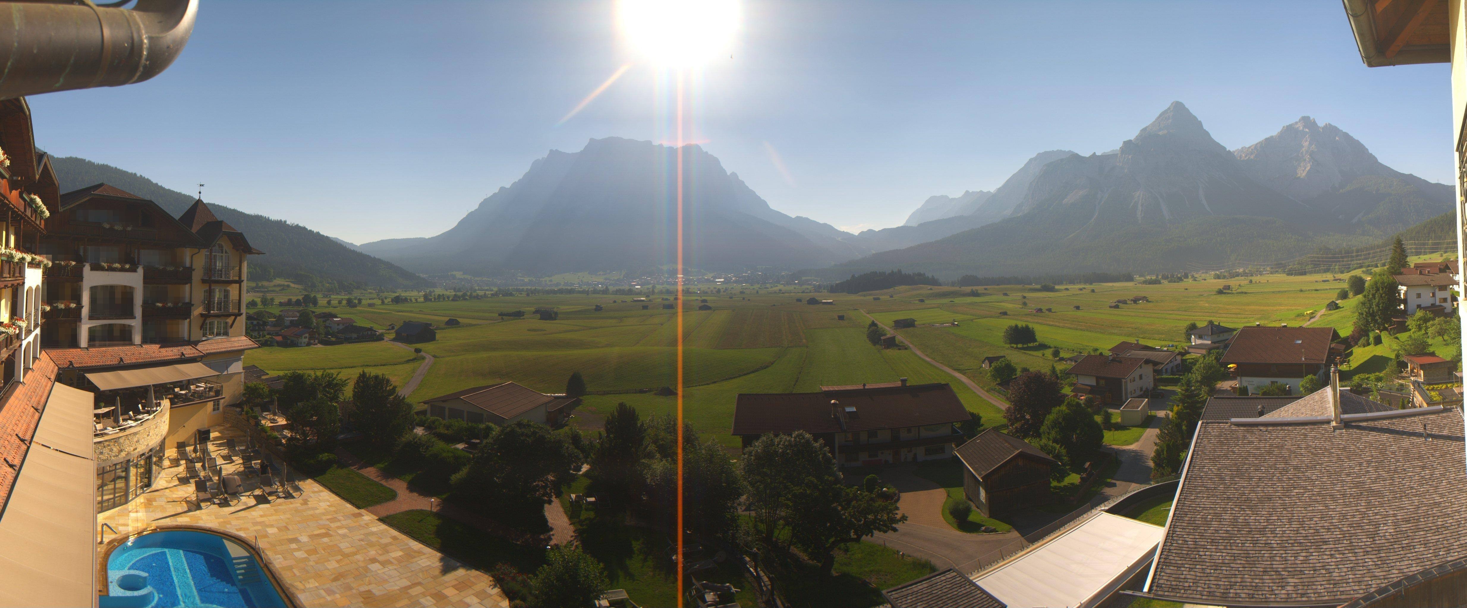 Archiv Foto Webcam Panoramablick Zugspitze