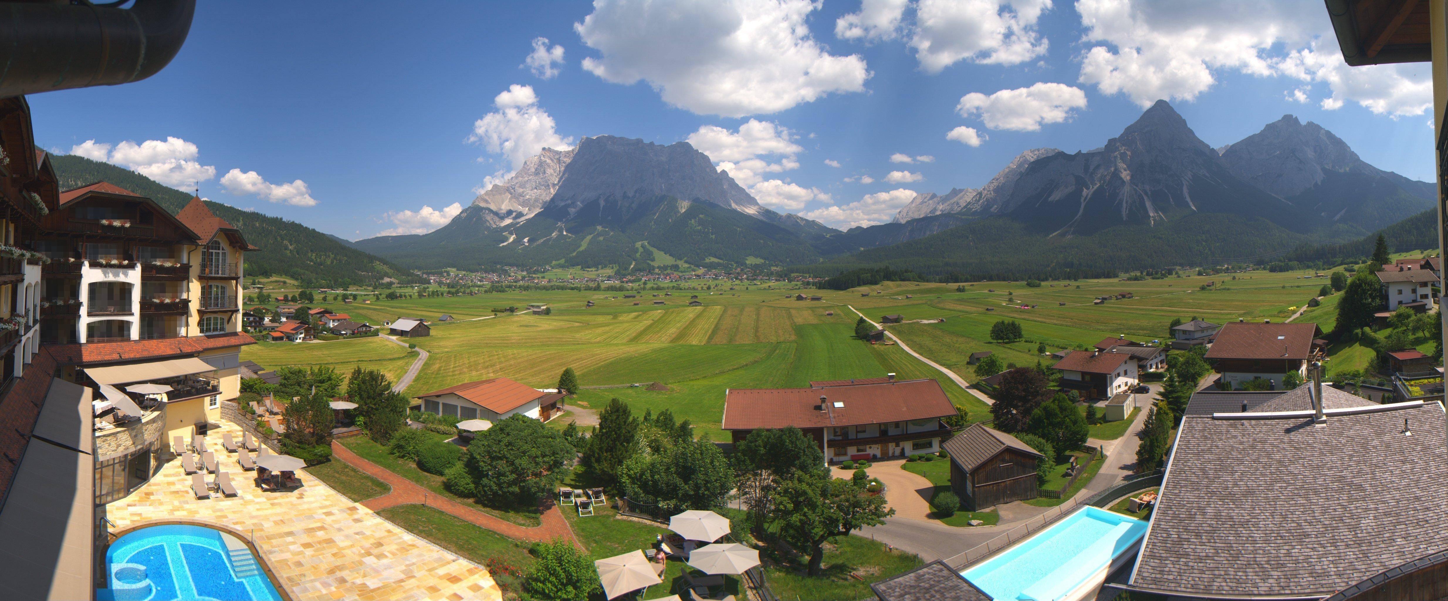 Archiv Foto Webcam Panoramablick Zugspitze