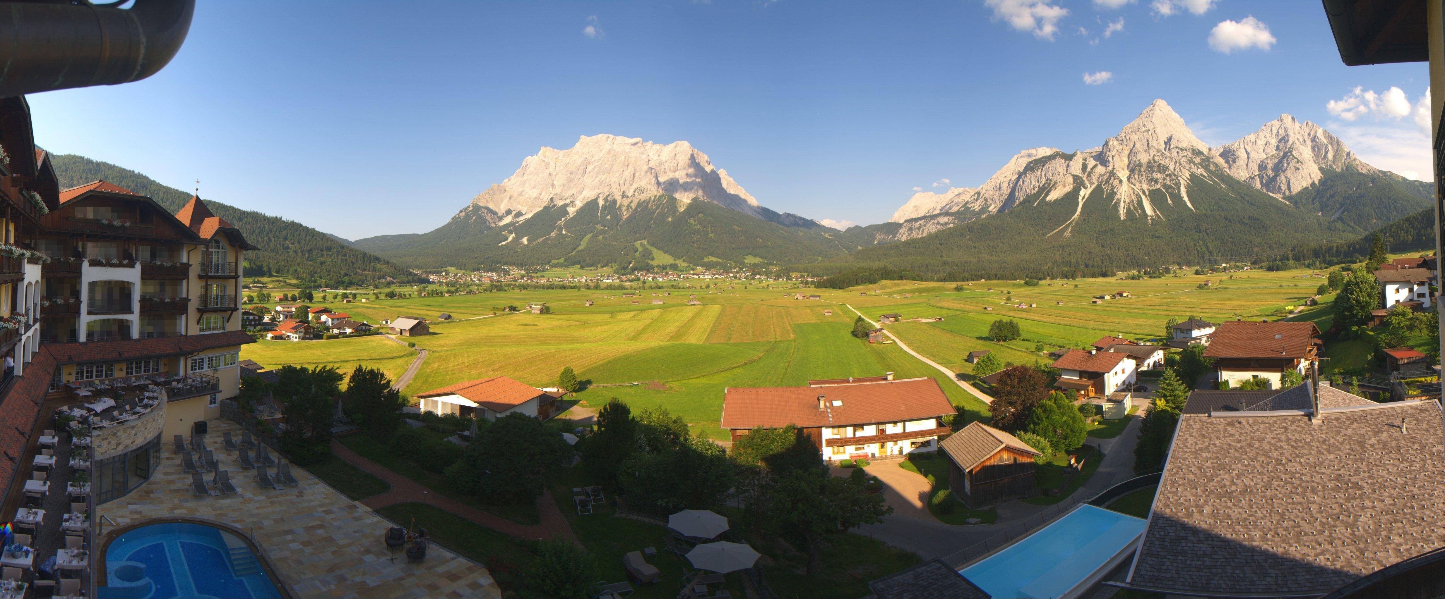 Archiv Foto Webcam Panoramablick Zugspitze