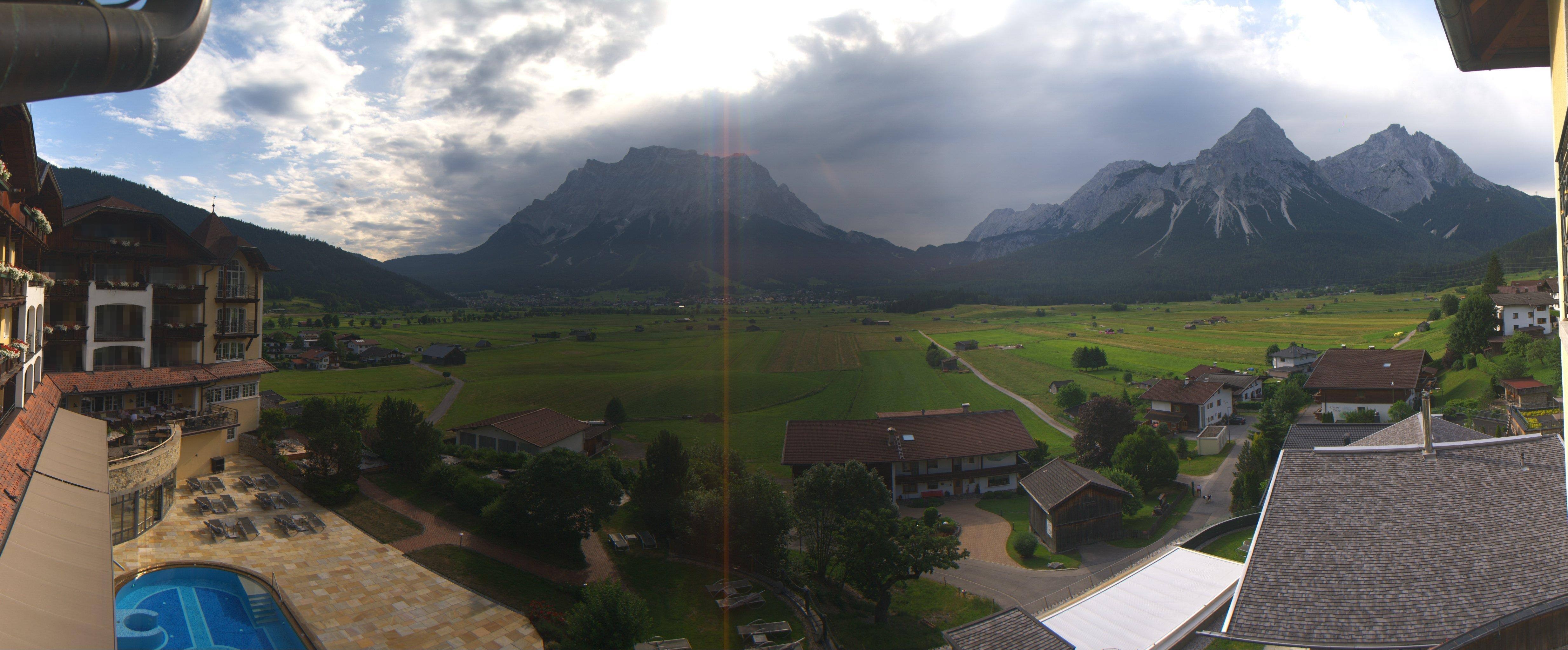Archiv Foto Webcam Panoramablick Zugspitze