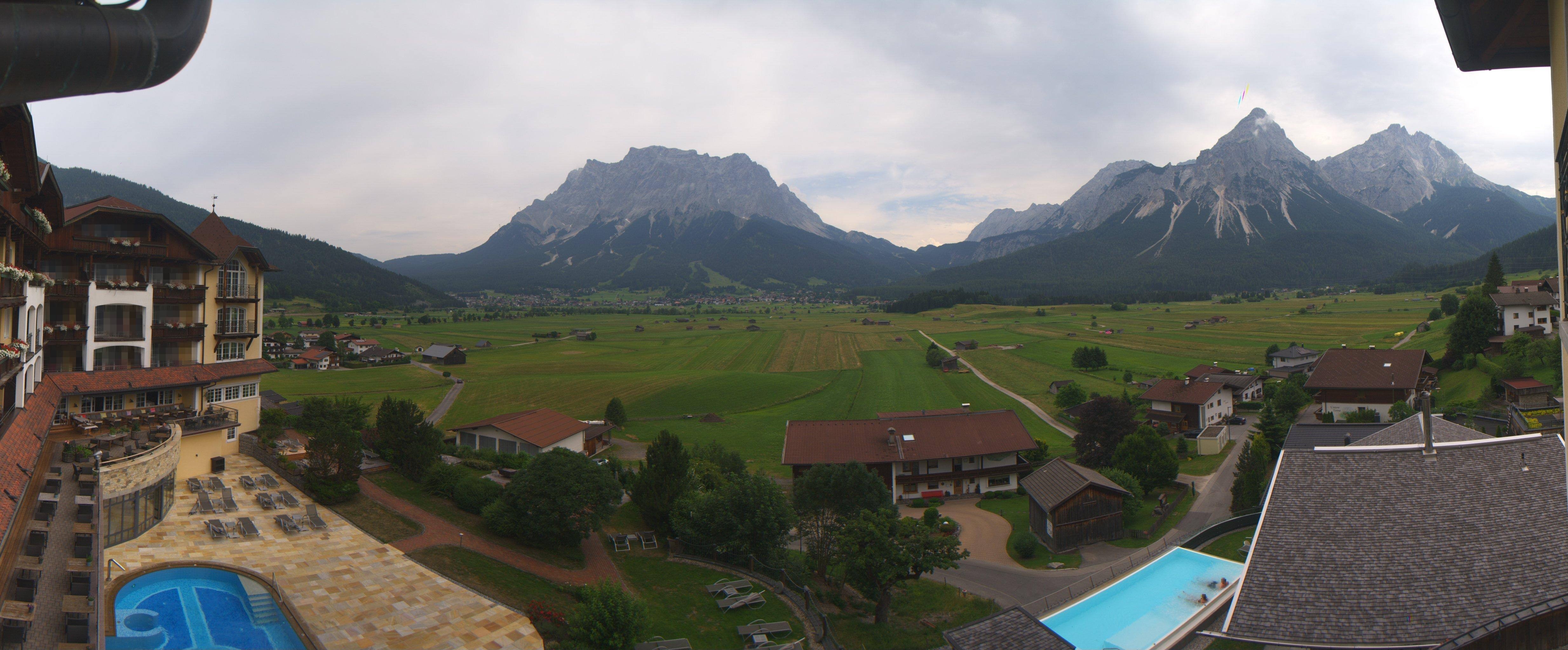 Archiv Foto Webcam Panoramablick Zugspitze