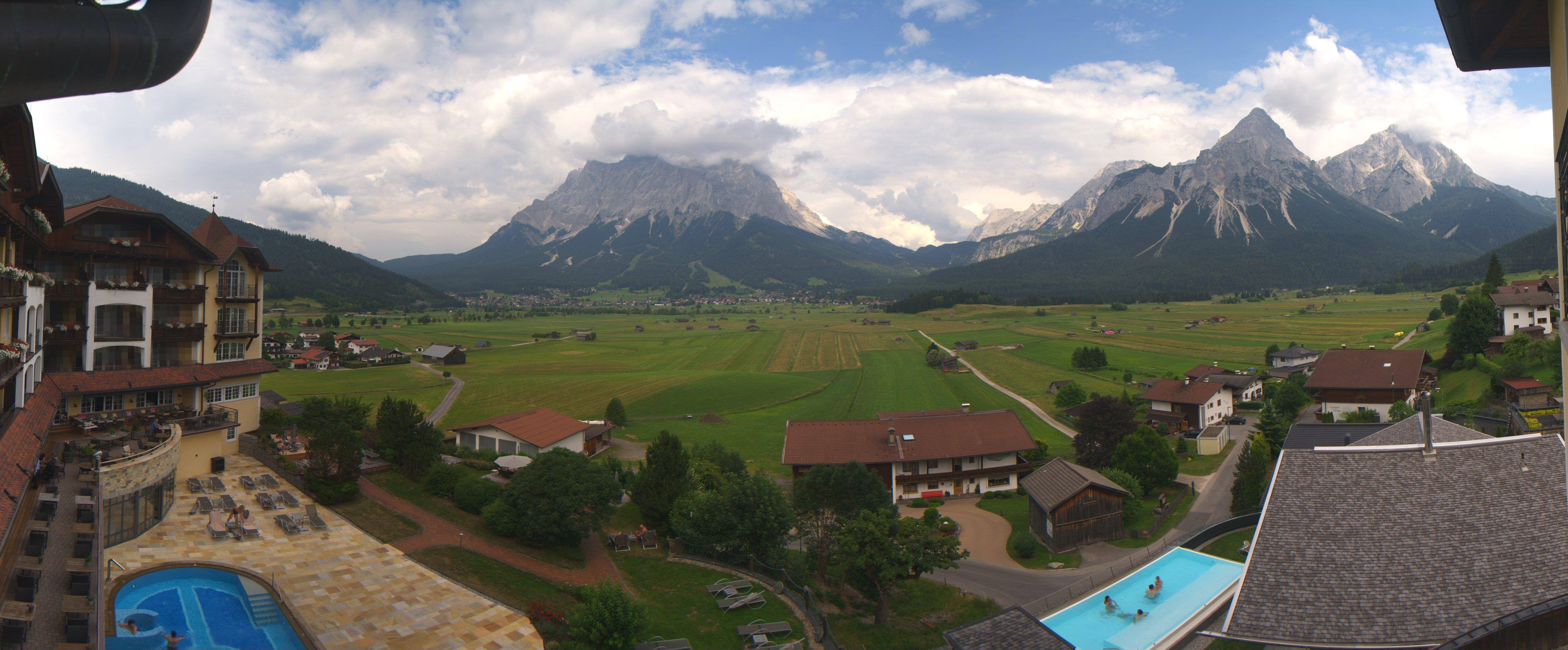 Archiv Foto Webcam Panoramablick Zugspitze