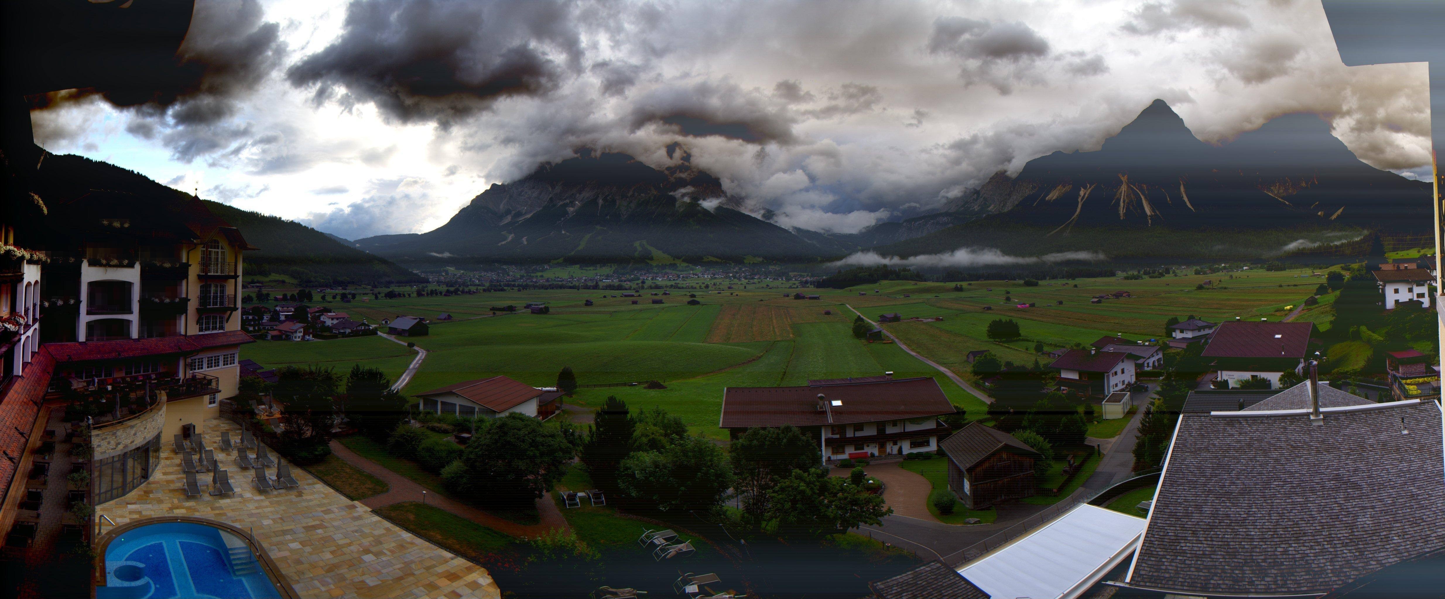 Archiv Foto Webcam Panoramablick Zugspitze